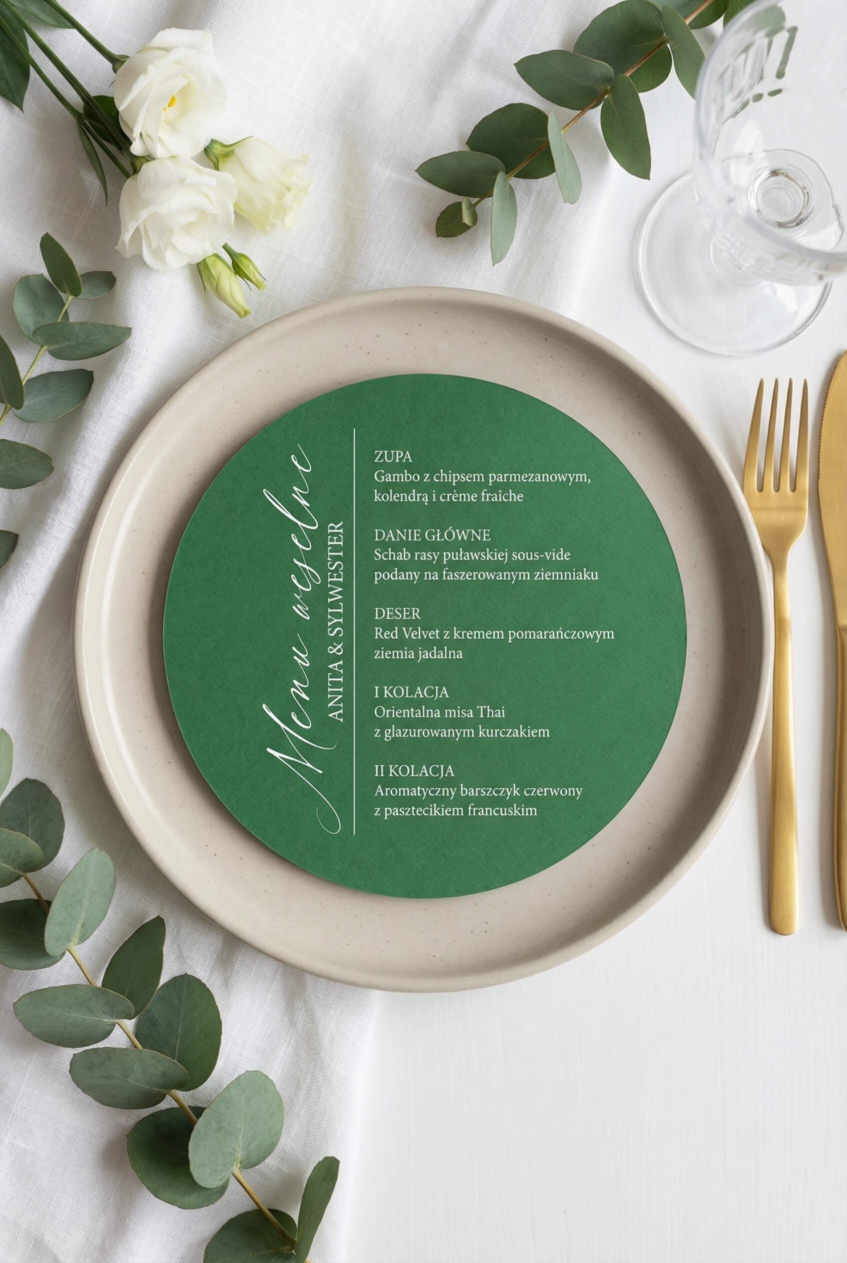 Okrągłe Zielone Menu Weselne Kraft nr 10 – Botaniczny Styl i Biały Nadruk