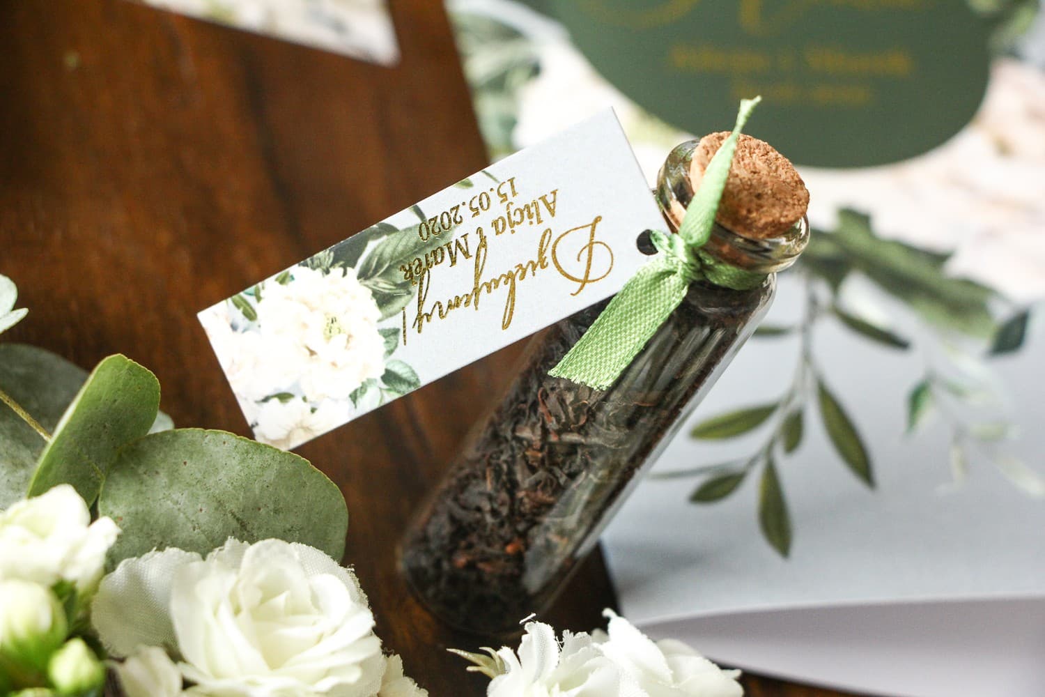 Eleganckie podziękowania, herbata w fiolce z piwoniami | Upominki weselne dla gości glamour | Soreli nr 1