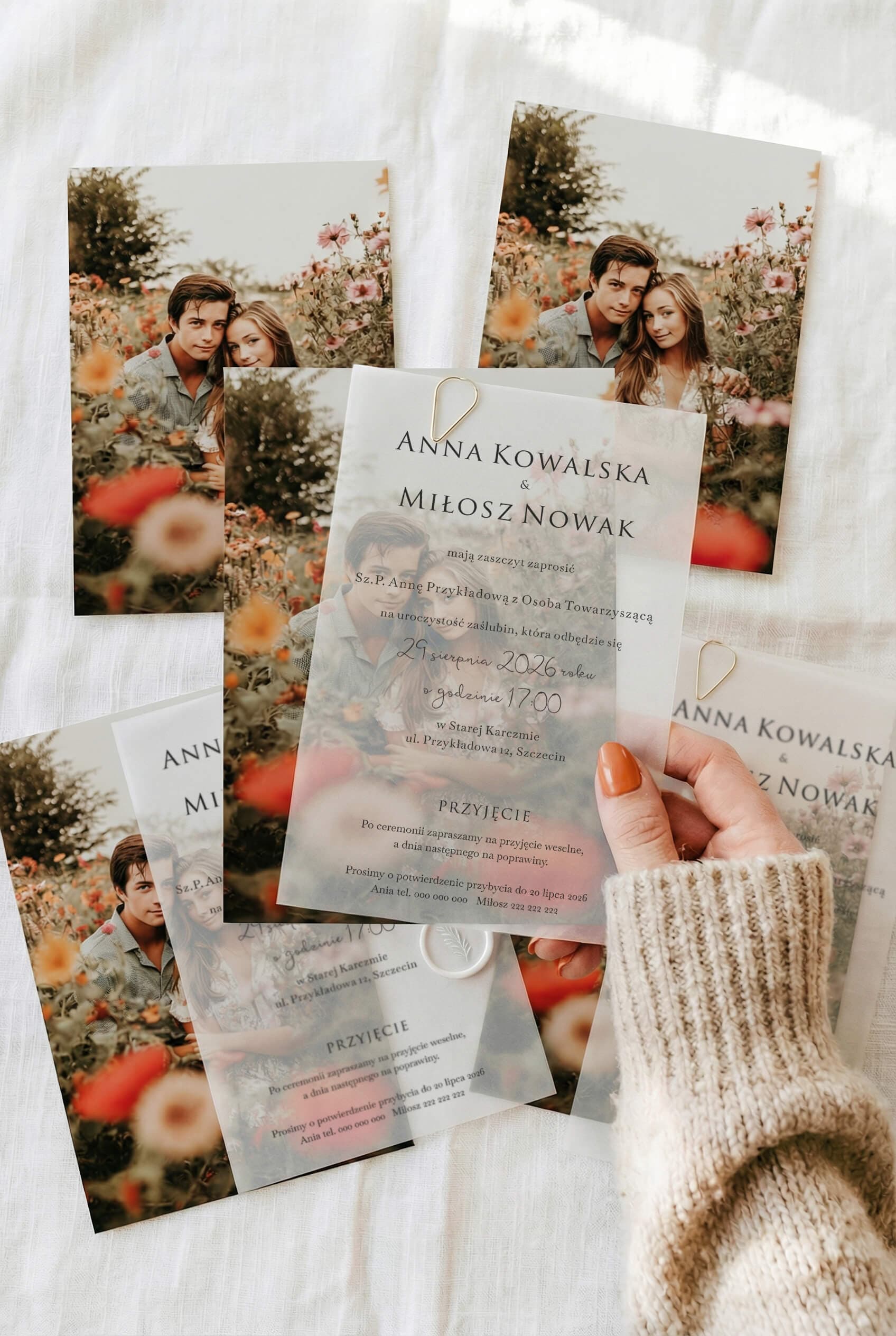 Zaproszenie na Wesele Satino nr 4 – Romantyczny Styl z Wyróżnioną Datą i Zdjęciem