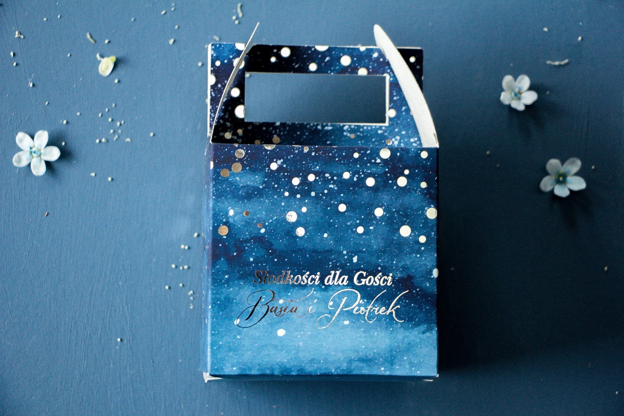 Pudełko na Ciasto Weselne Glamour Srebrzone Kropki | Personalizowane Opakowanie dla Gości | Pastelowe nr 6