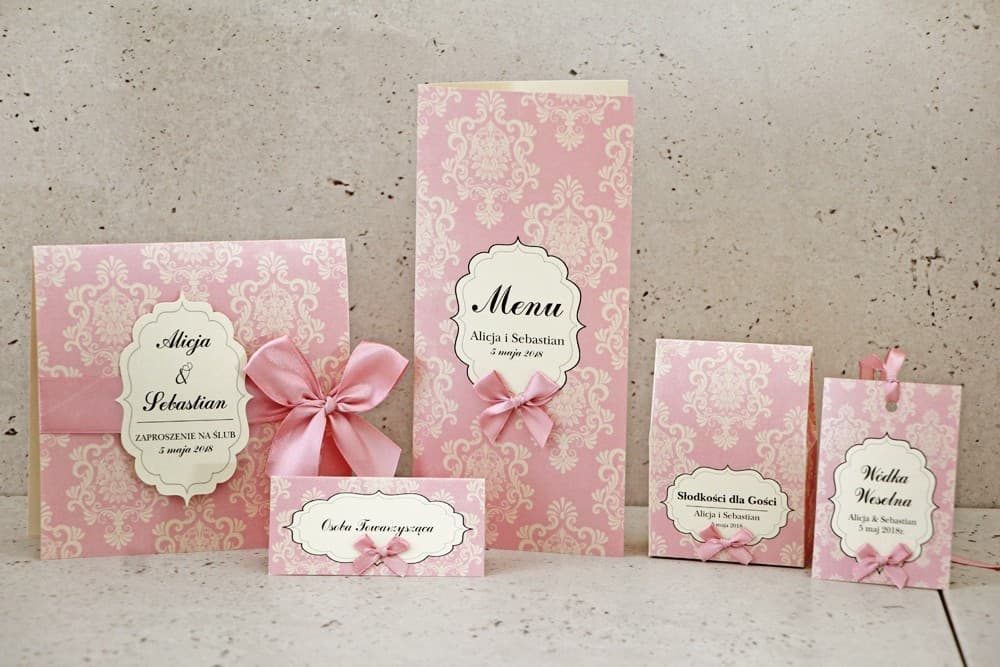 Eleganckie zaproszenia ślubne pudrowy róż z kokardką na perłowym papierze – Ornament nr 1 - 2