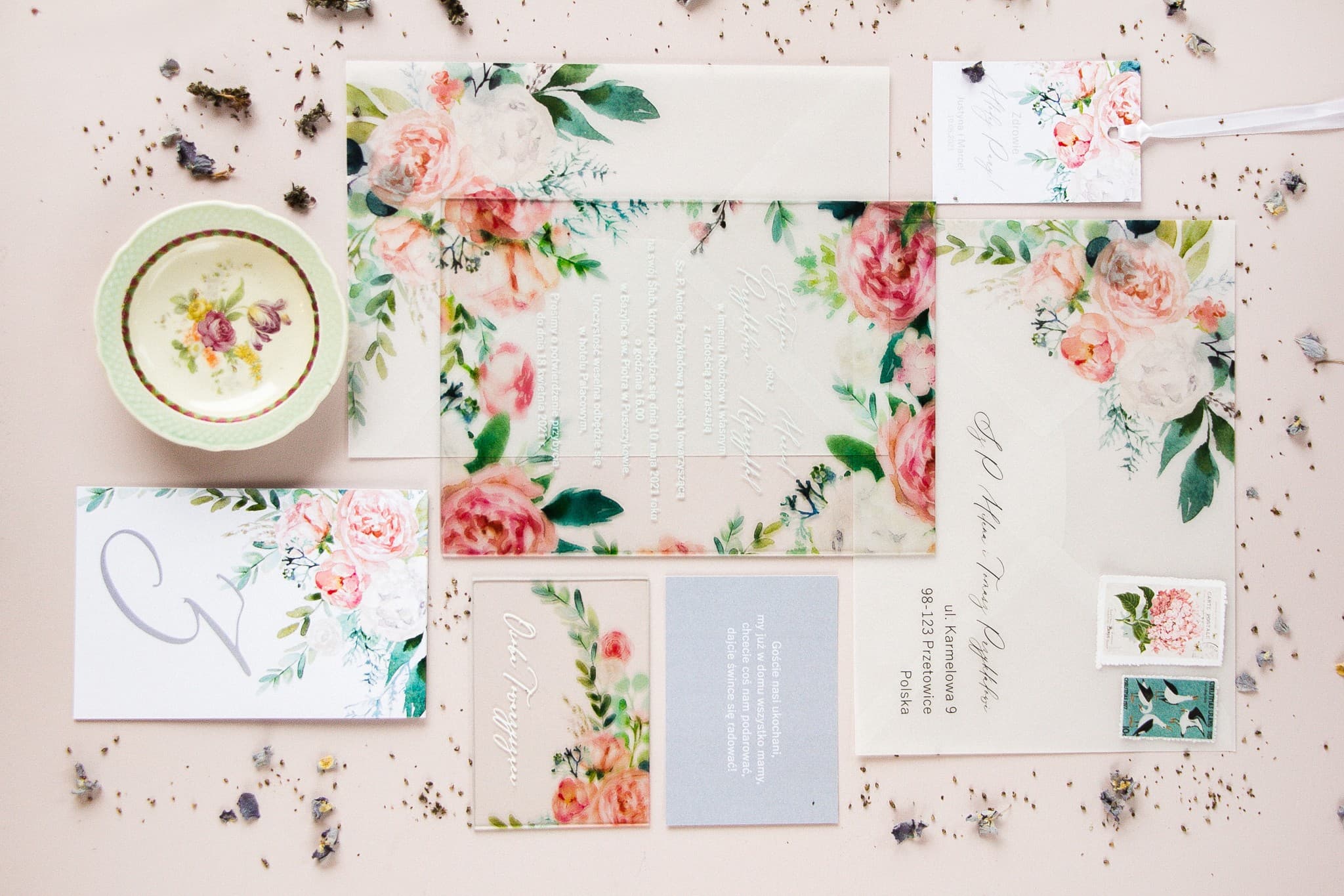 Zaproszenia ślubne na szkle glamour z różowymi piwoniami i kopertą z kalki Soft nr 1 - 2