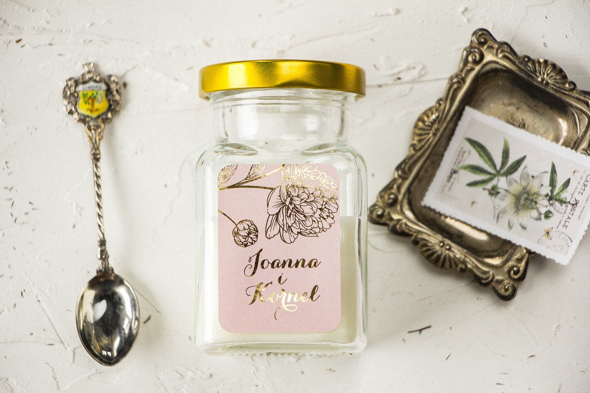 Świeca Zapachowa w Szkle Pattern nr 4 – Różowe Złote Piwonie i Podziękowanie dla Gości