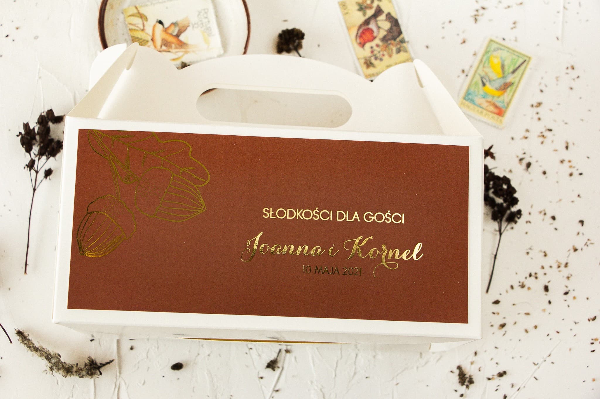Złocone Pudełko na Ciasto Weselne z Żołędziem | Prostokątne Opakowanie dla Gości | Pattern nr 1