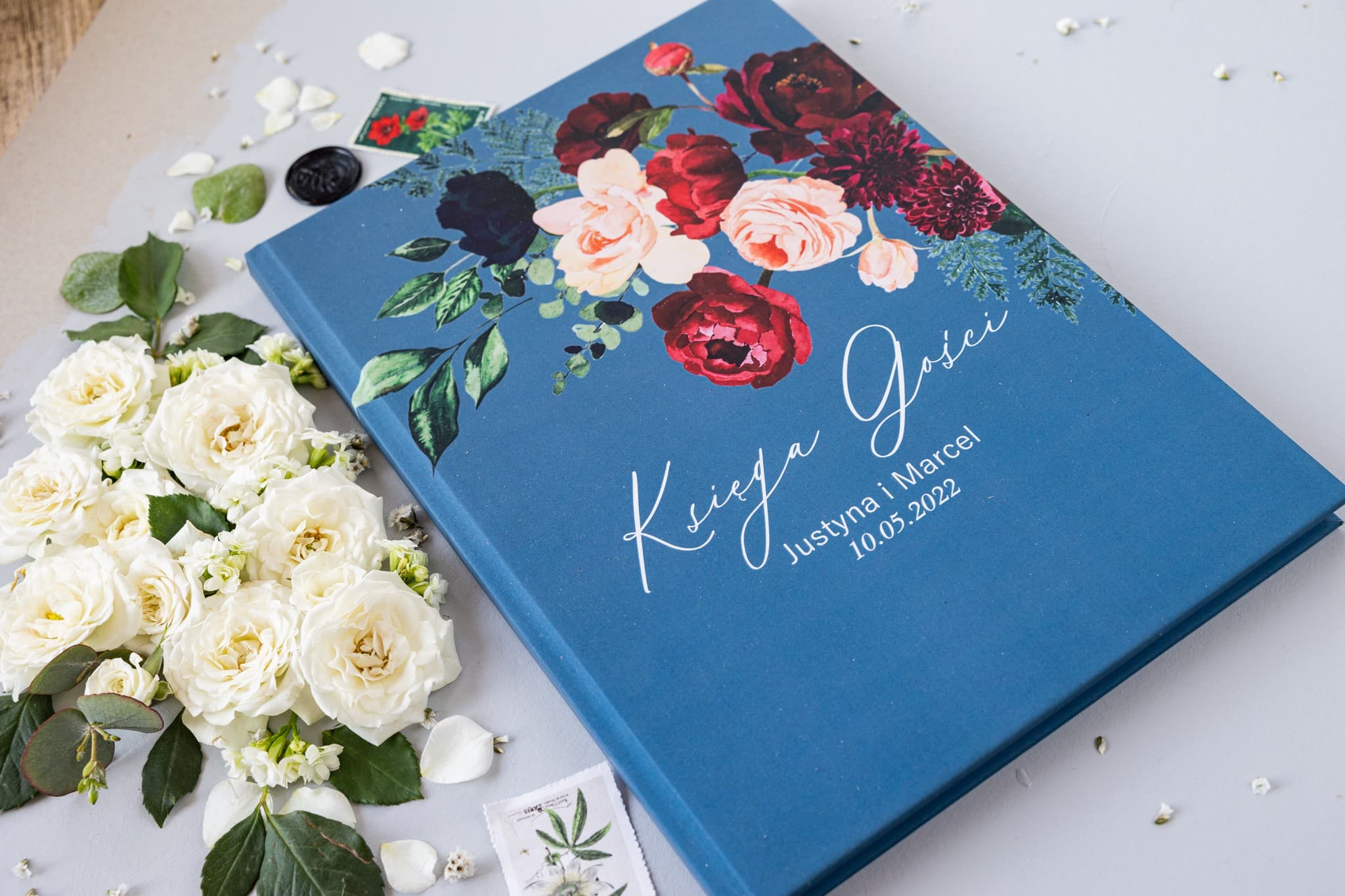 Elegancka Księga Gości Weselnych A4, Niebieska w Kwiaty | Personalizowana Pamiątka Ślubna | Soft nr 6 - 3