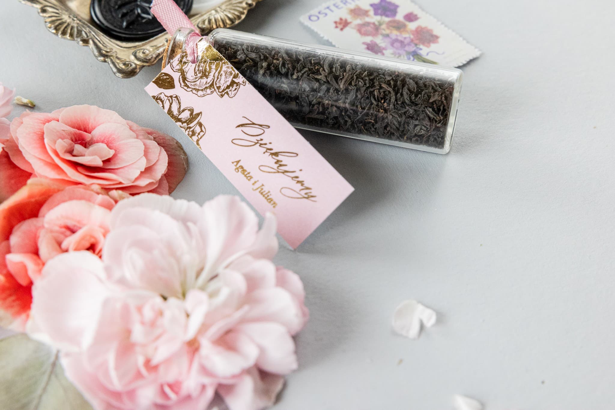 Herbata w Buteleczce Złocone Piwonie | Eleganckie Podziękowania dla Gości Weselnych | Onyks nr 1