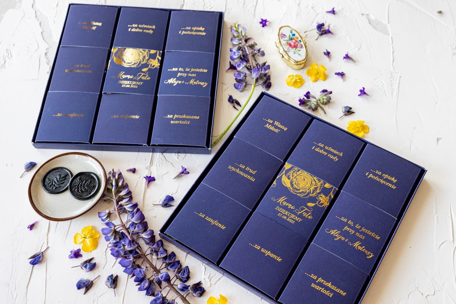 Elegancka Bombonierka Granatowa ze Złoceniem | Podziękowania dla Rodziców Ślubne Personalizowane | Onyks nr 4 - 3