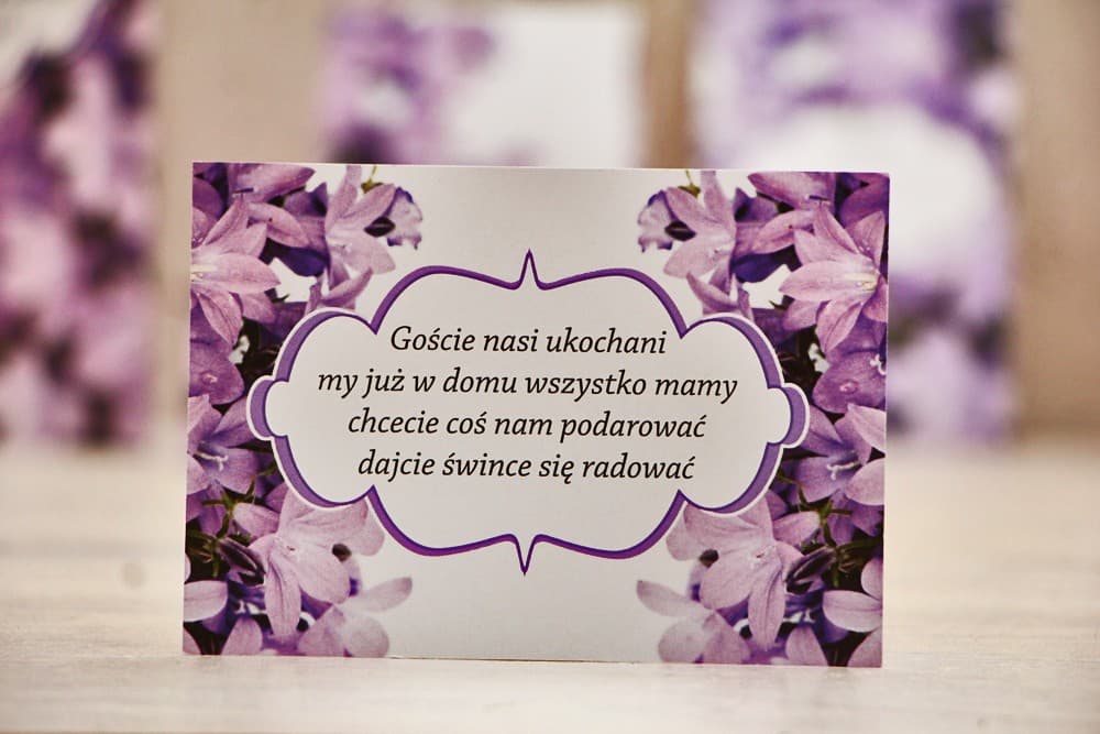 Bileciki do zaproszeń fioletowe dzwonki, wiosenny motyw kwiatowy | Wkładki informacyjne do zaproszeń ślubnych | Felicja nr 14