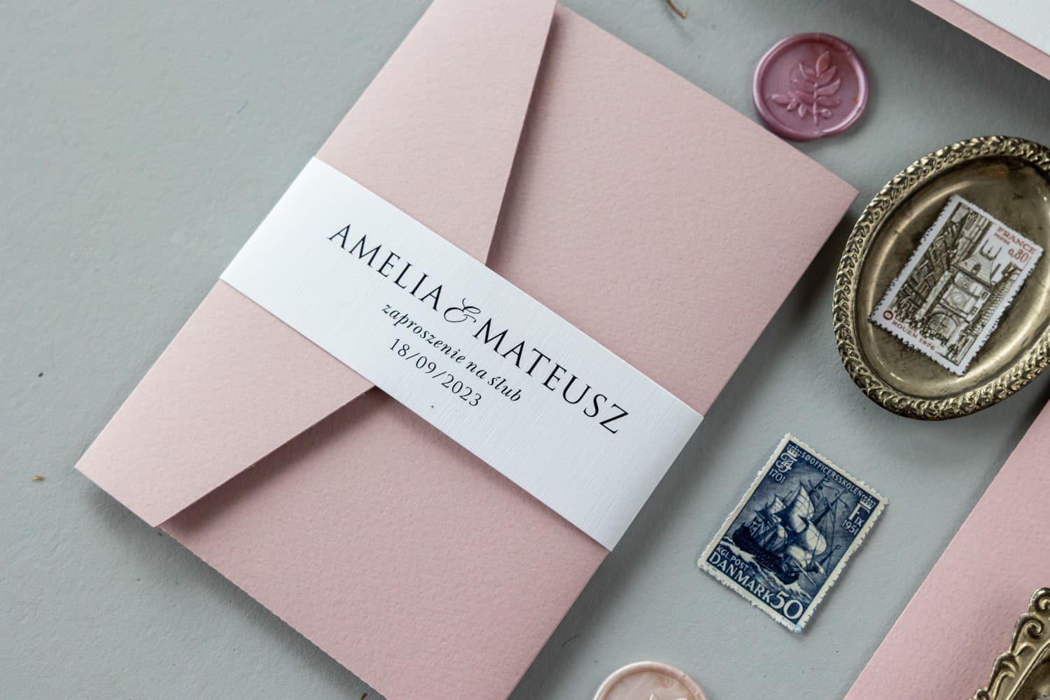 Zaproszenia Ślubne Kraft nr 9 – Różowe z Lnianą Owijką - 5