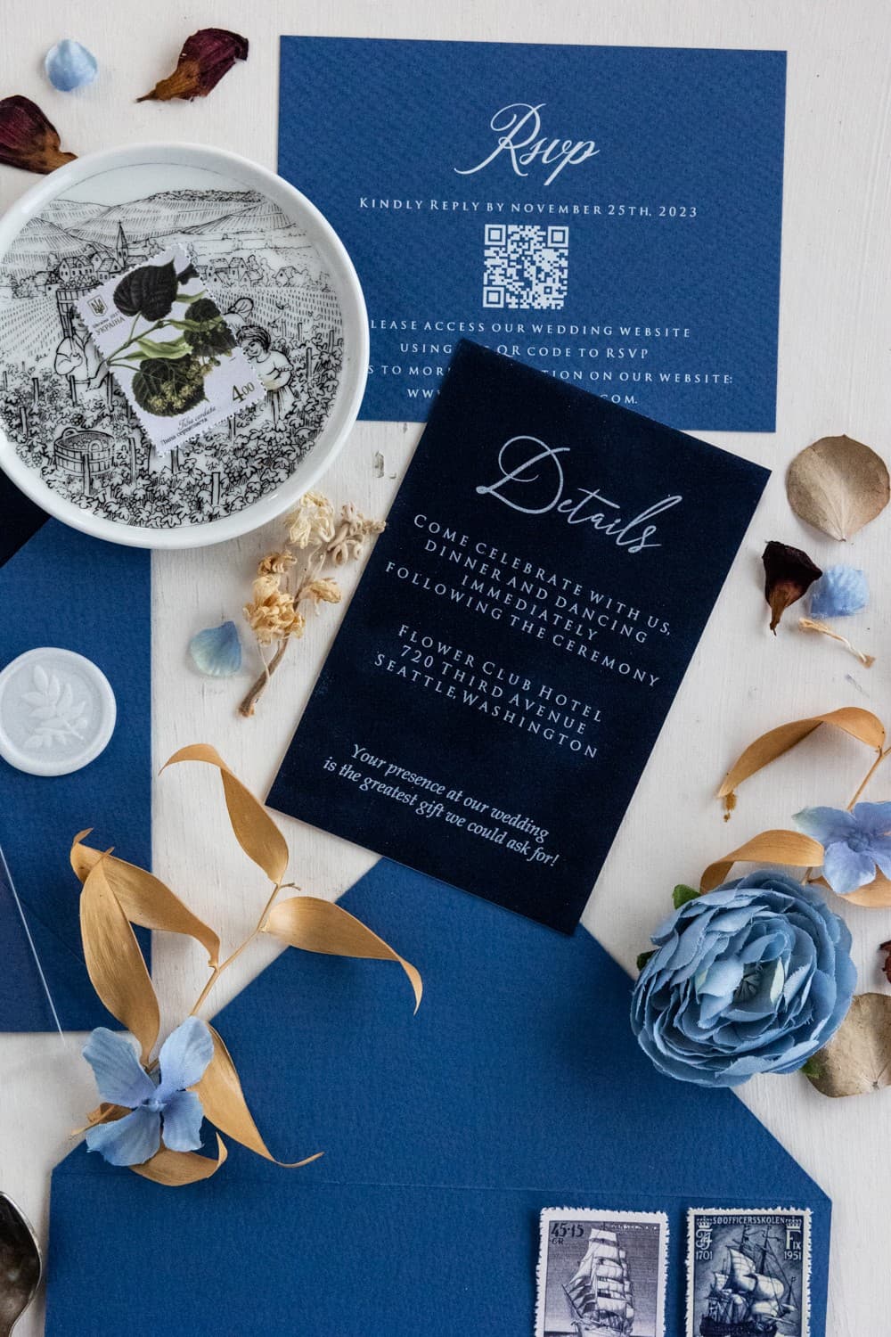 Winietki Ślubne Welurowe nr 2 – Aksamitne Wizytówki na Stół w Stylu Glamour