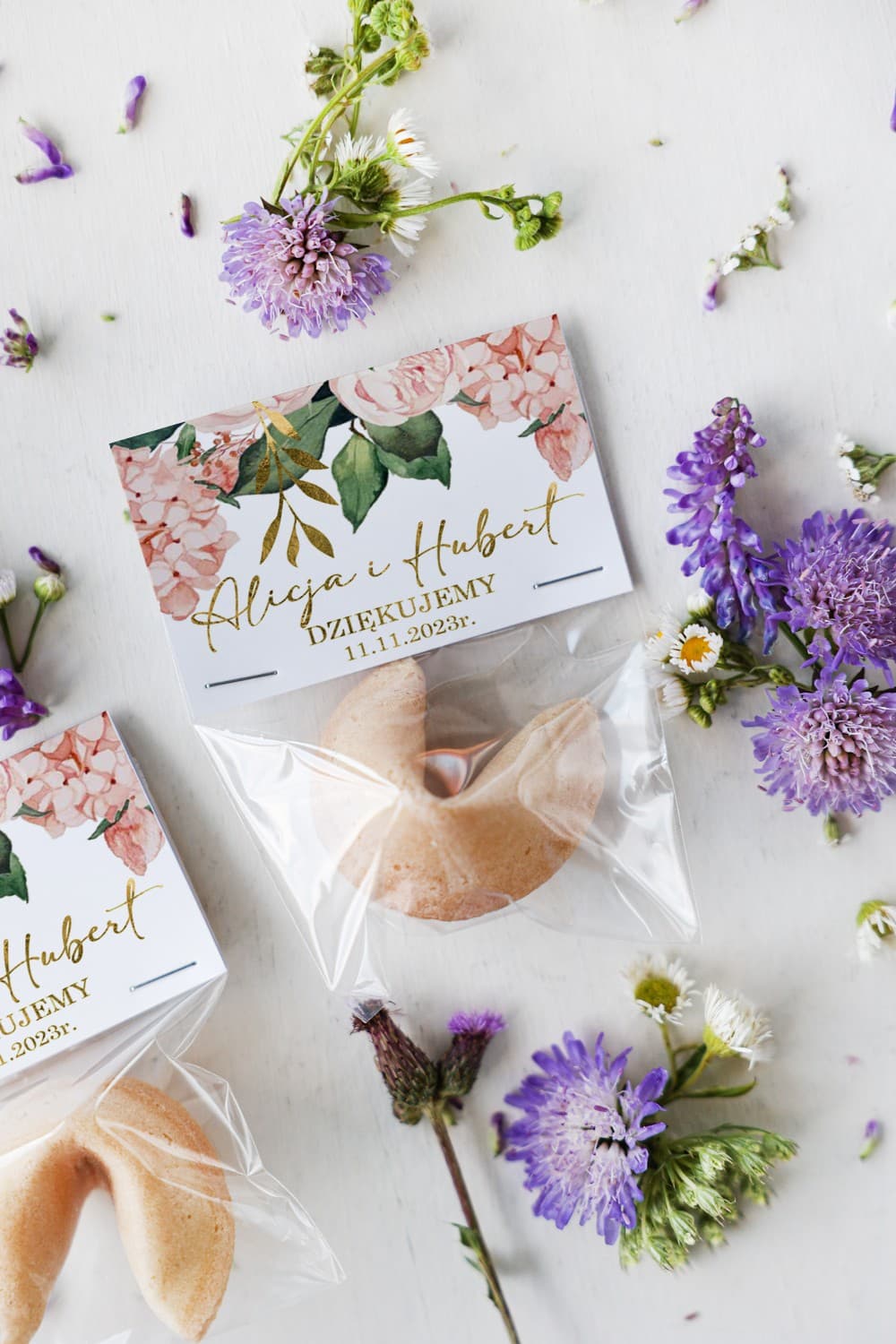 Podziękowania dla gości ciasteczka z wróżbą i złoconą piwonią - Rubin nr 10