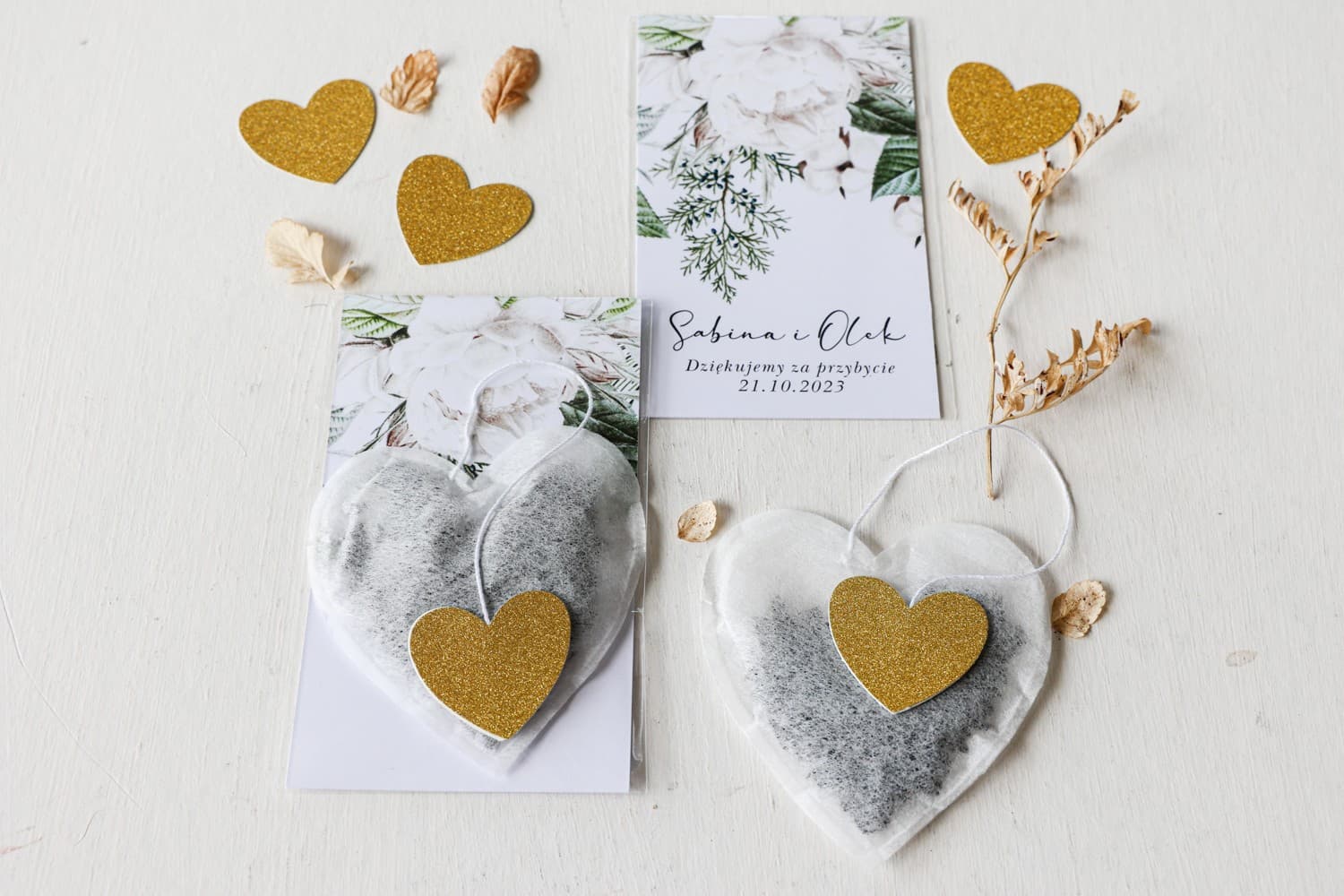 Podziękowania dla gości herbata serce z bordowymi kwiatami - Rubin nr 6 - 3