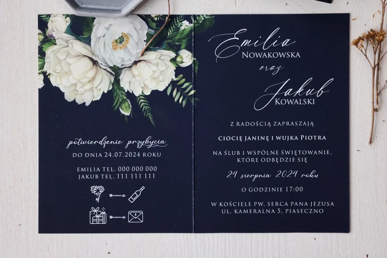 Zaproszenia ślubne glamour granatowe z akwarelowymi kwiatami i złoceniem – Ruskus nr 3 - 3