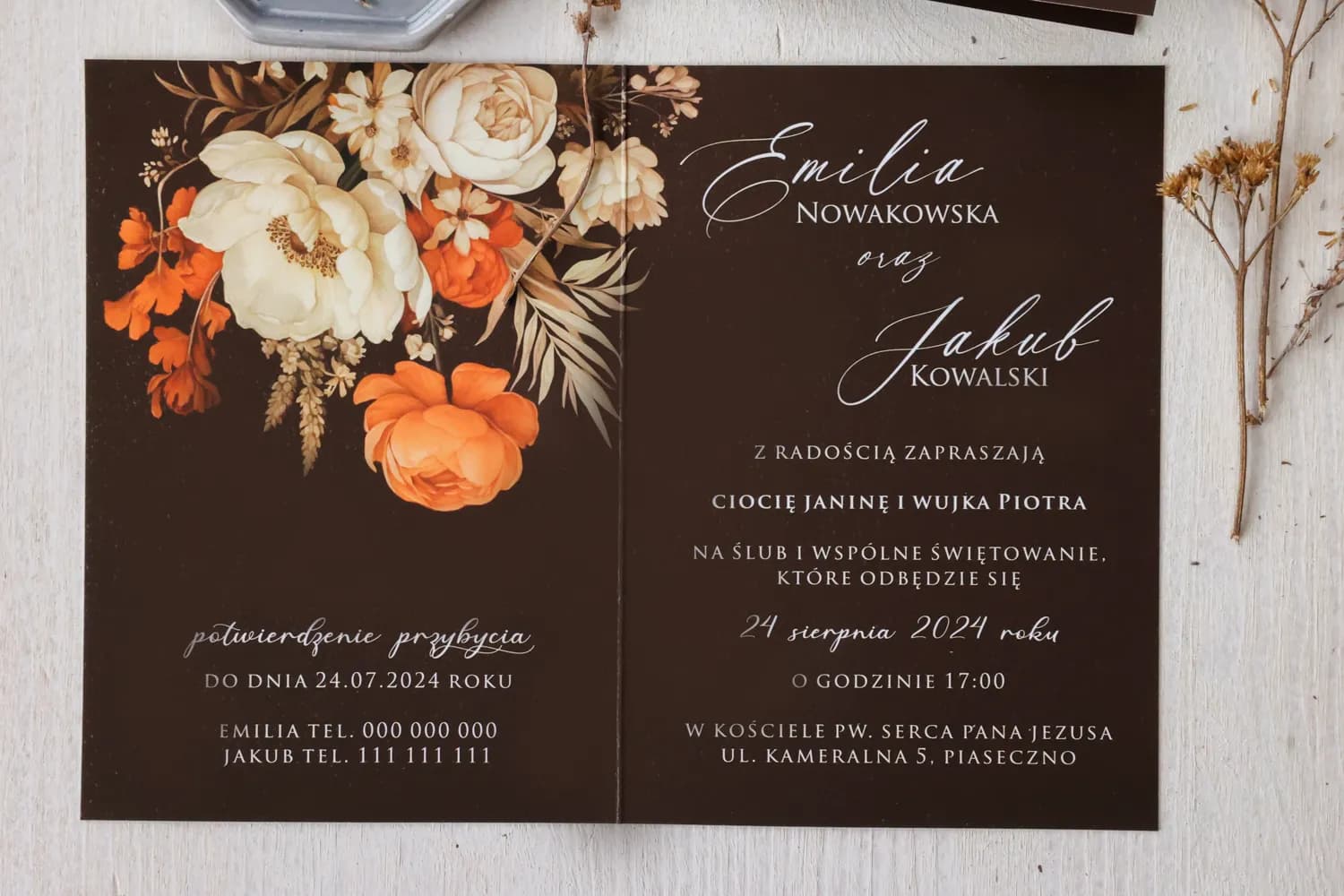 Zaproszenia ślubne brązowe ze złoceniem i ciepłymi kwiatami – Ruskus nr 4 - 2
