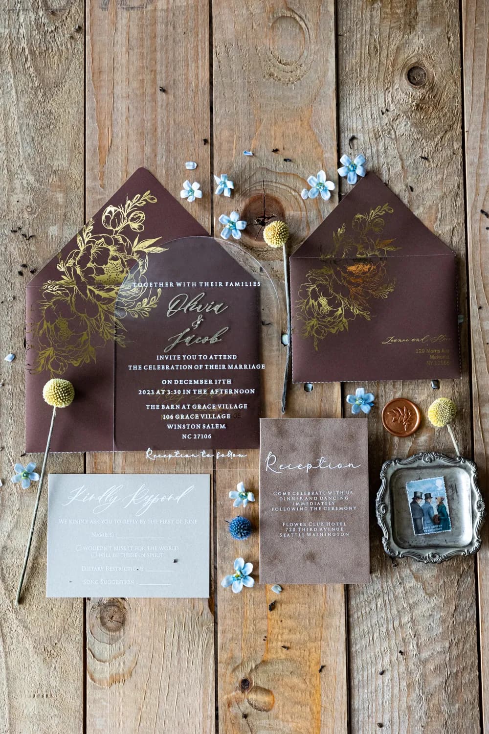 Zaproszenia na Wesele Fresco nr 2 – Złocona Pleksi w Łuku z Welurową Kopertą