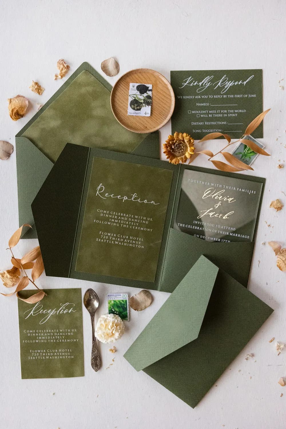 Zaproszenia na Wesele PR32 – Złocona Pleksi z Welurem w Butelkowej Zieleni - 2