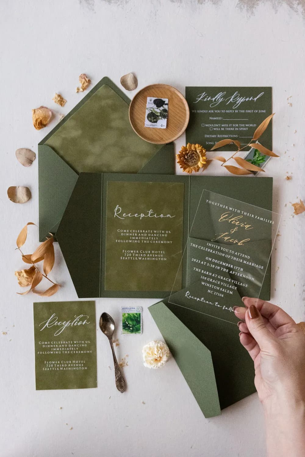 Zaproszenia na Wesele PR32 – Złocona Pleksi z Welurem w Butelkowej Zieleni - 7