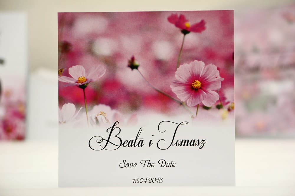 Save the Date Fioletowe Polne Kwiaty, Akwarelowe Onętki | Delikatne Zawiadomienie o Ślubie | Elegant nr 5