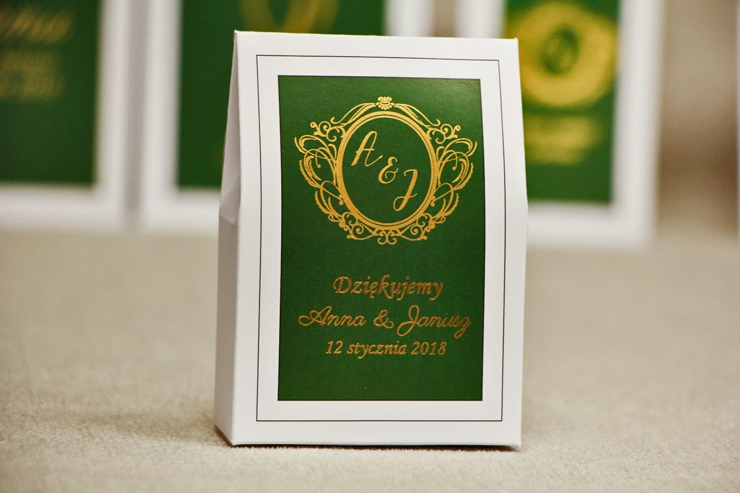 Złocone Pudełeczka z Cukierkami | Podziękowania dla Gości Weselnych Butelkowa Zieleń | Sonata nr 7