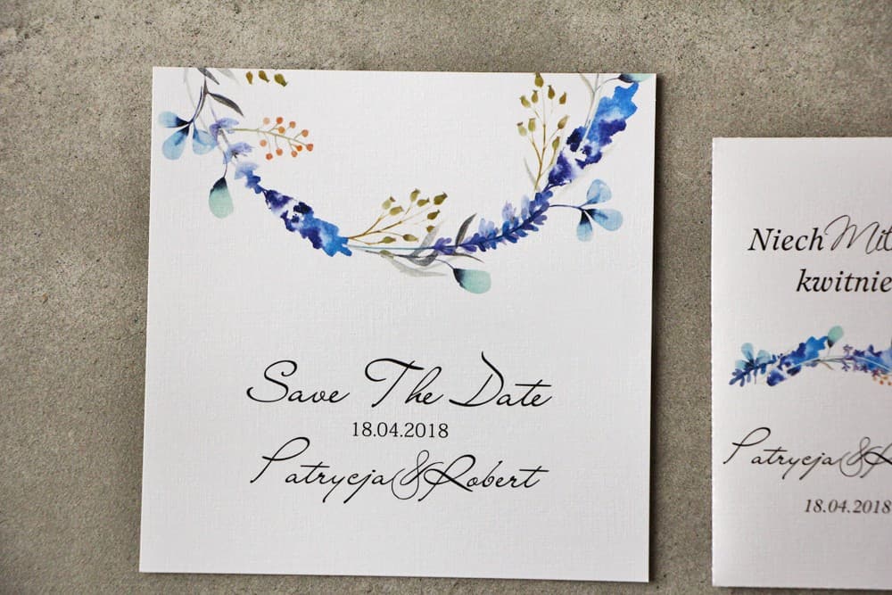 Zimowe Zawiadomienia o Ślubie z Wiankiem, Chabrowe Błękitne Gałązki | Eleganckie Kwadratowe Save The Date | Pistacjowe nr 7