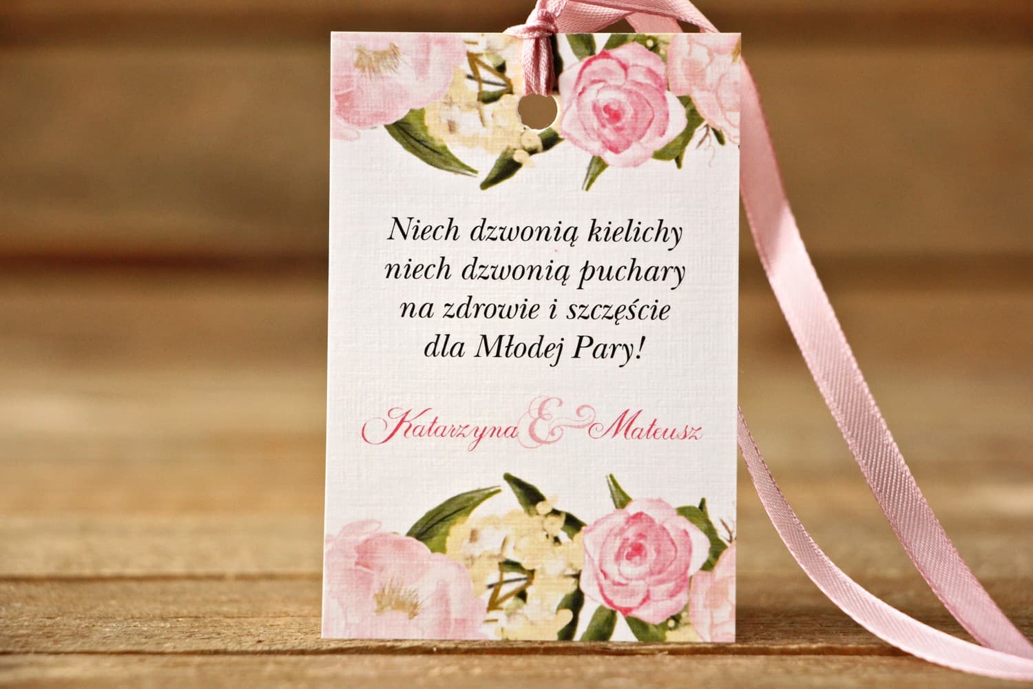 Zawieszki na Wódkę Weselną z Piwoniami, Personalizowane | Etykiety na Alkohol | Malowane Kwiaty nr 12