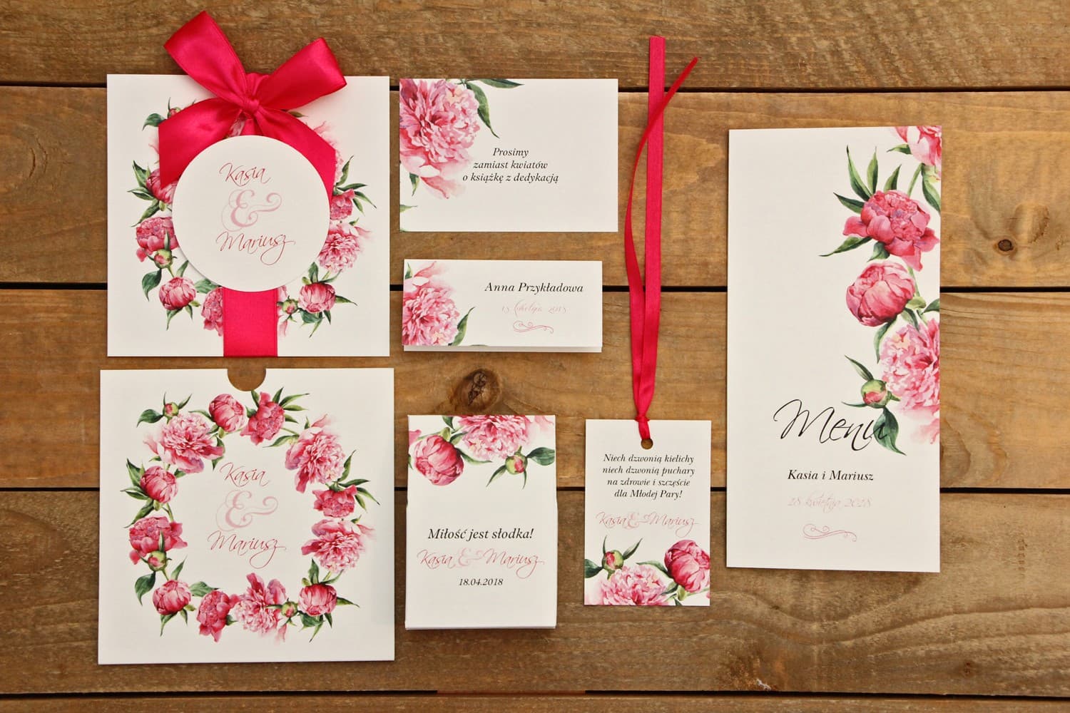 Zaproszenia ślubne w etui z amarantowymi piwoniami i kokardką Malowane Kwiaty nr 15 - 2