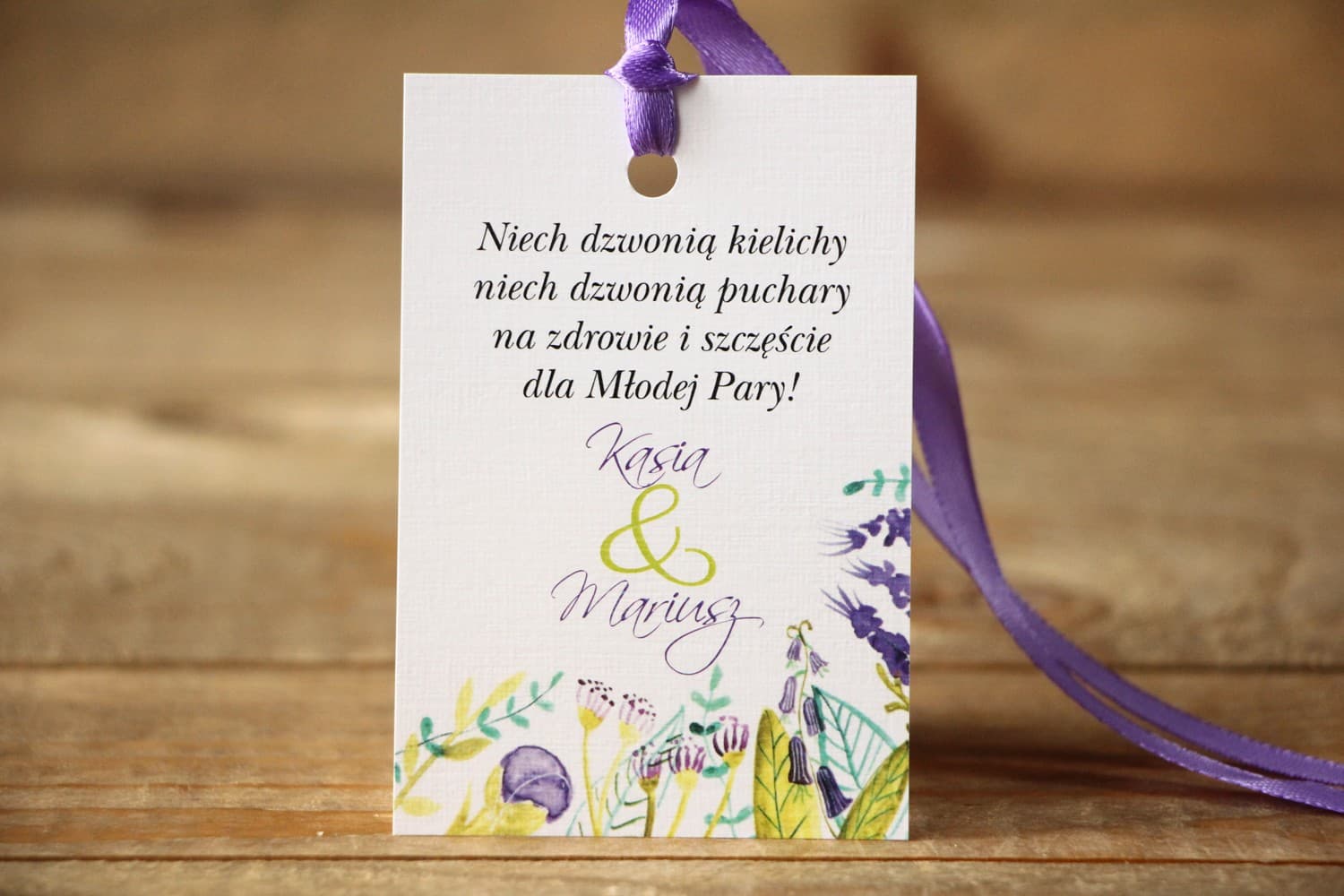 Zawieszki na alkohol Fioletowe Kwiaty Polne | Etykiety na wódkę weselną akwarela | Malowane Kwiaty nr 22