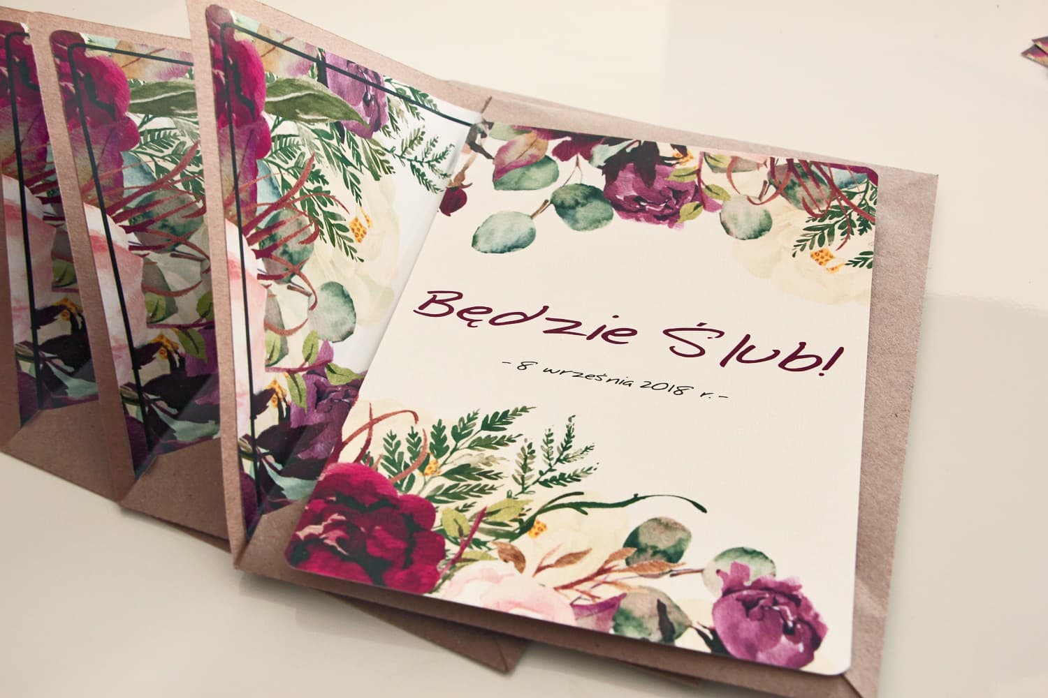 Zaproszenia ślubne bordowe złocone z motywem róż w stylu glamour – Sorento nr 16 - 3