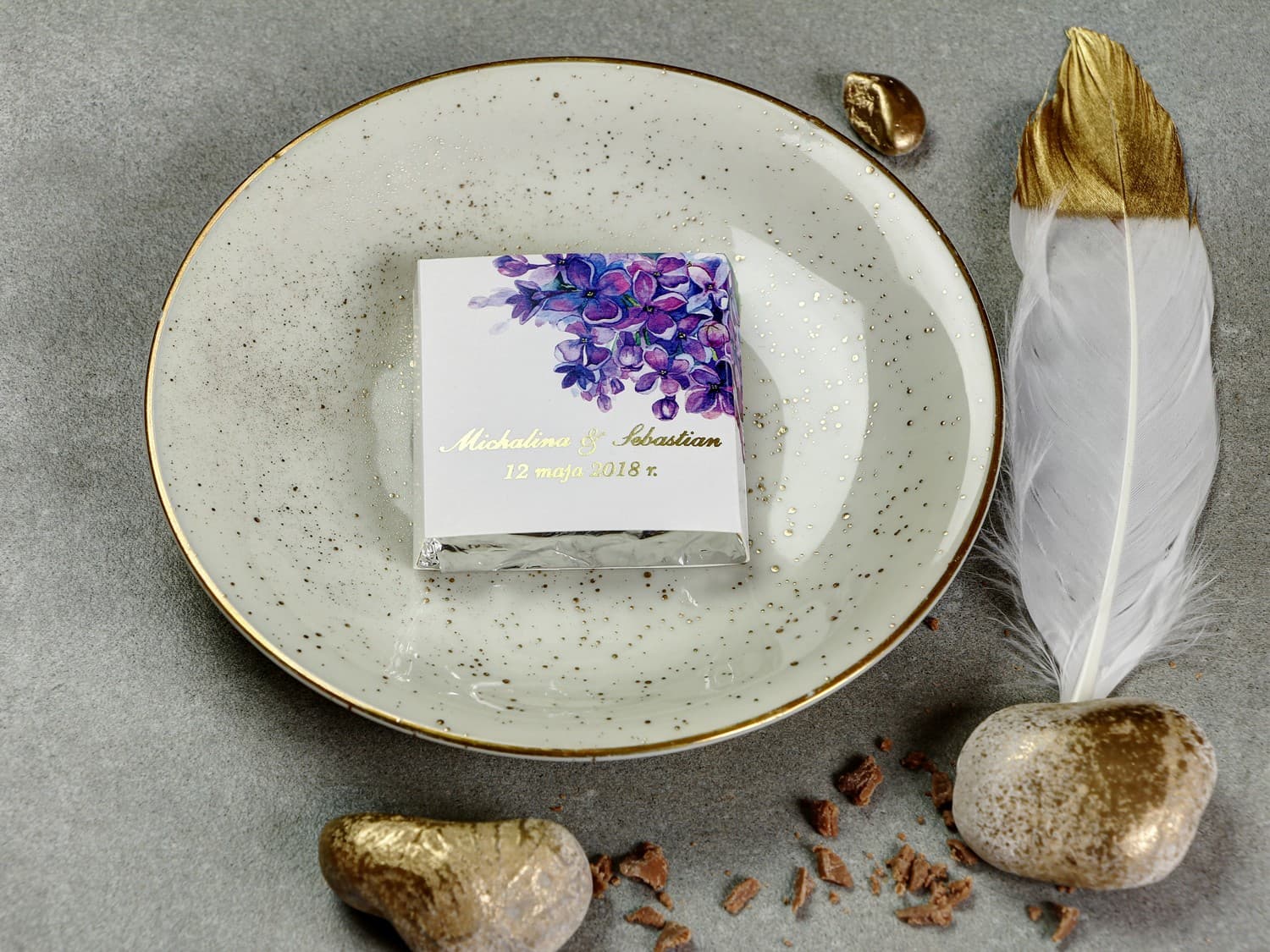 Złocone Czekoladki Ślubne z Kwiatami Bzu | Personalizowane Podziękowania dla Gości | Sorento nr 11