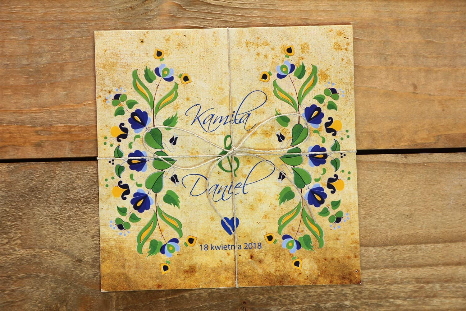 Zaproszenia ślubne folkowe z kaszubskim wzorem i sznurkiem – Folk nr 2 - 2