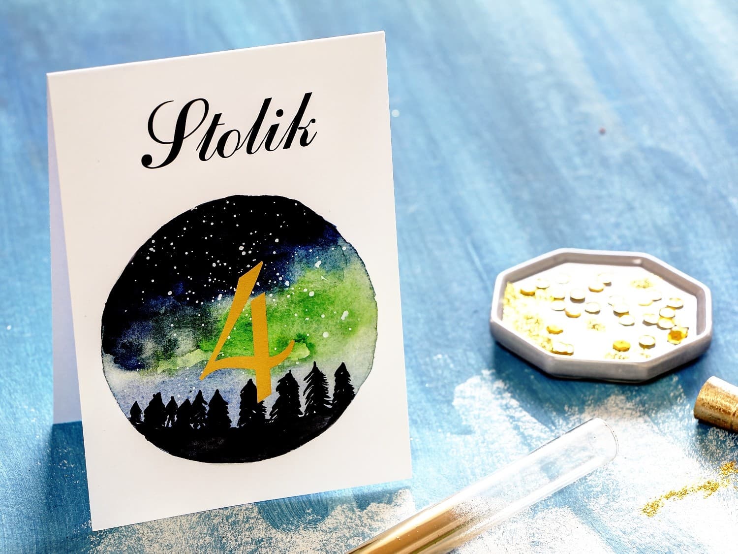 Złocone Numerki na Stół Granatowe | Elegancka Numeracja Stołów Weselnych | Księżycowa Noc nr 4