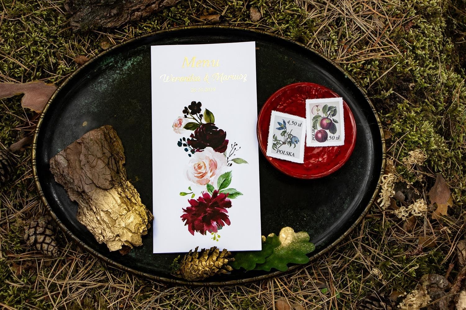 Złocone Menu Weselne Składane z Piwoniami | Burgund i Róż Kwiaty | Orini nr 1