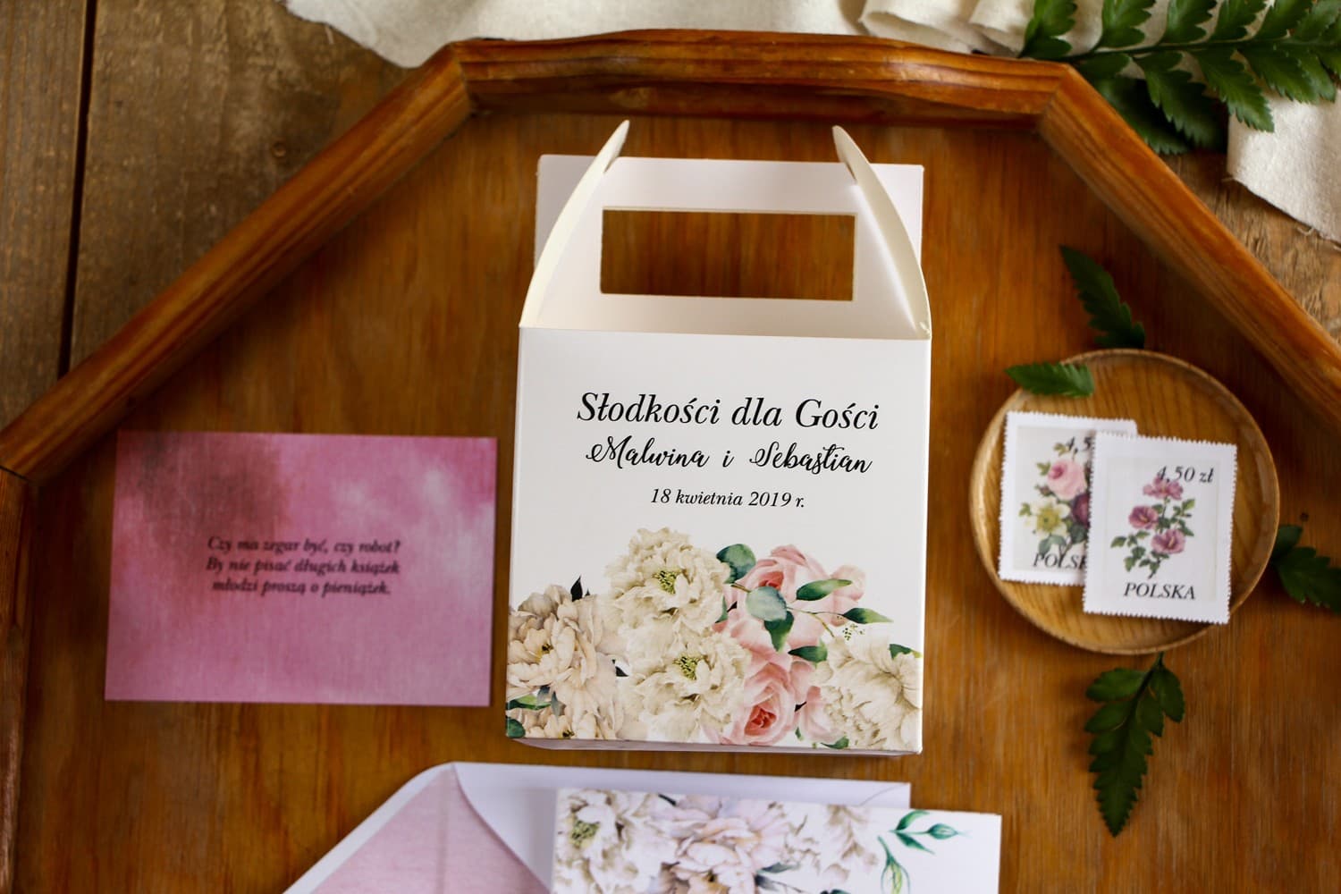 Różowe Pudełka na Ciasto Weselne z Piwoniami | Opakowania dla Gości | Rozalia nr 4