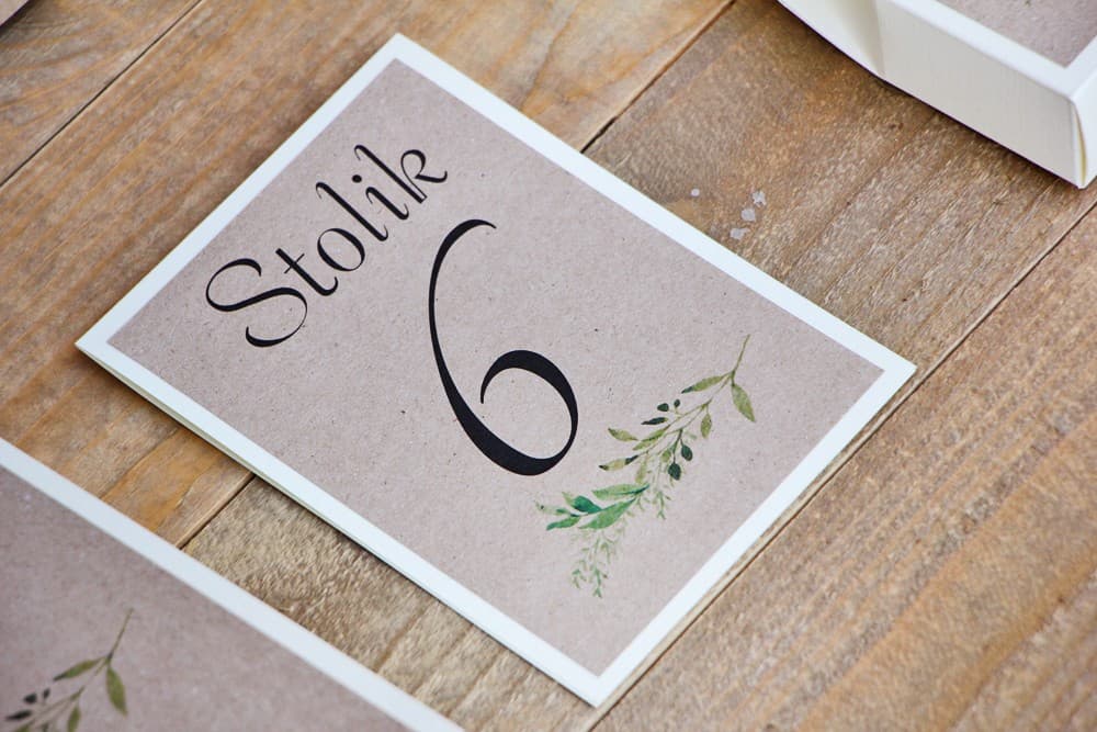 Rustykalne Numery na Stół z Zielonymi Gałązkami Akwarela, Eko Papier | Numerki na Stoły Weselne Botaniczne | Margaret nr 7