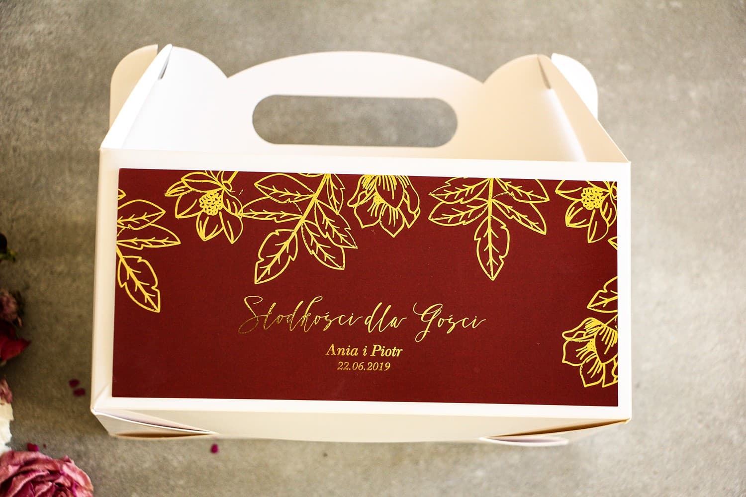Eleganckie Pudełko na Ciasto Weselne Bordowe Złocone | Opakowania dla Gości Glamour | Szafir nr 3