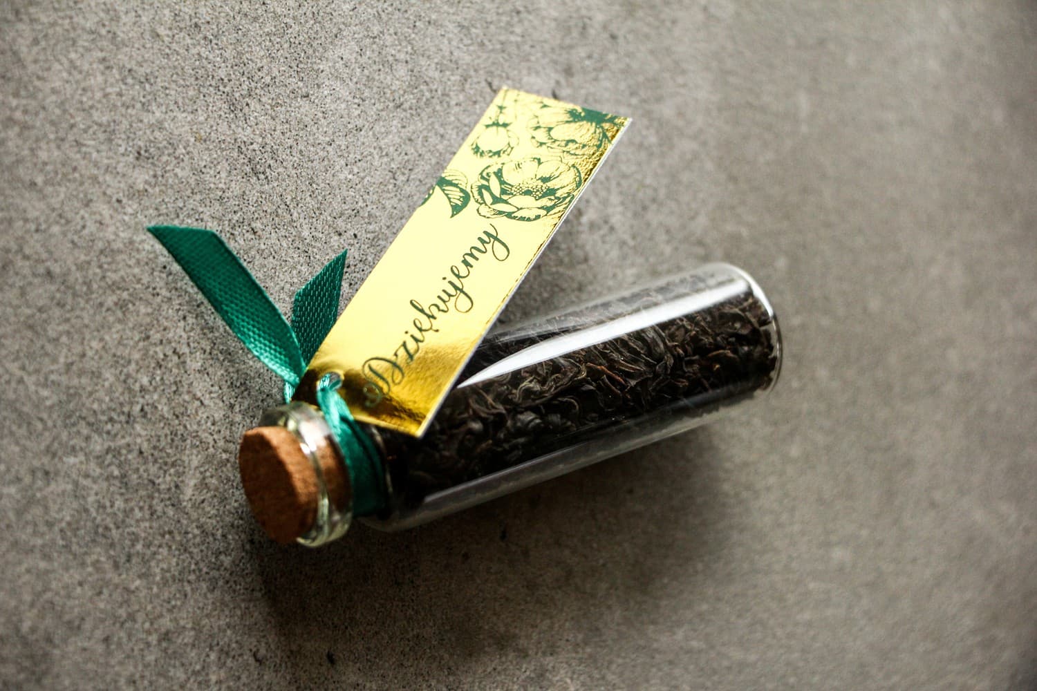 Eleganckie Podziękowania dla Gości Herbata w Fiolce | Złocona Przywieszka, Styl Glamour | Brilant nr 3