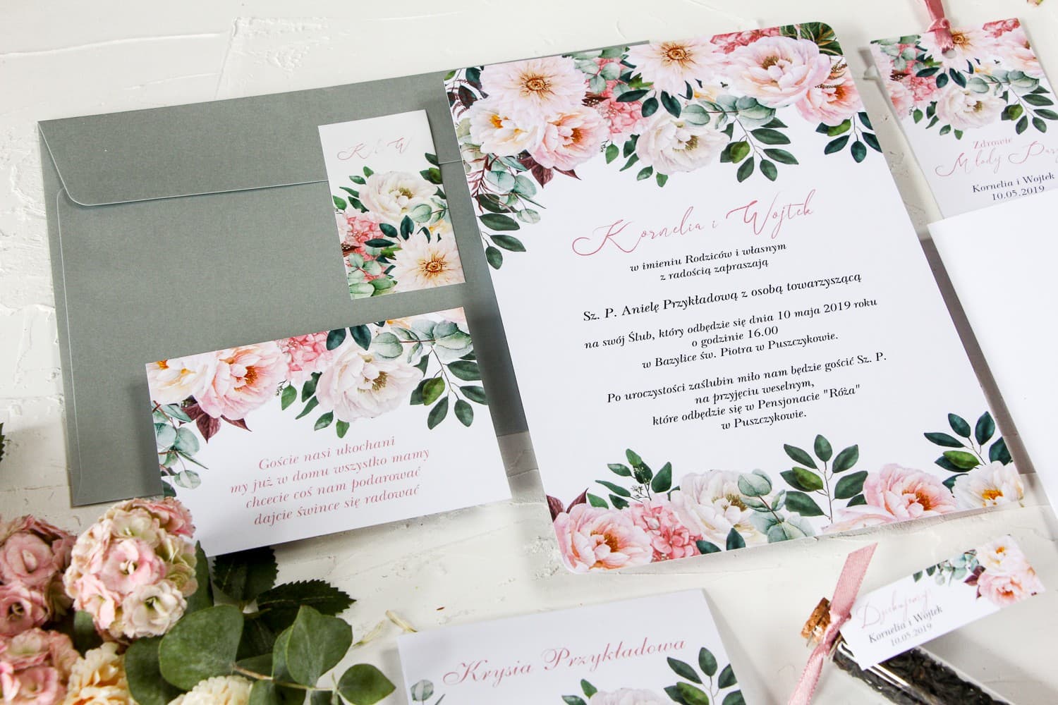 Zaproszenia ślubne boho z różowymi piwoniami i daliami – Wenis nr 6 - 3