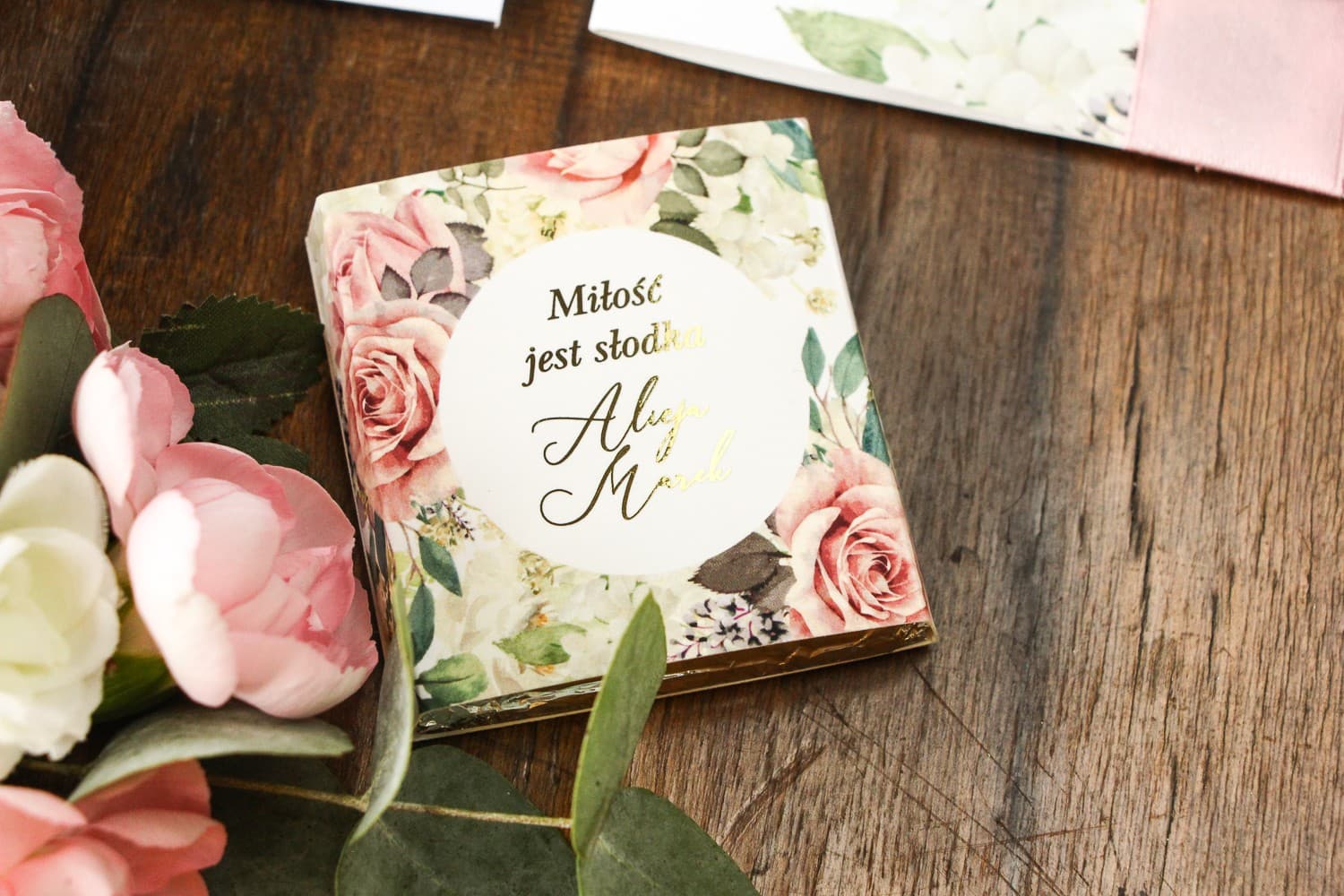 Czekoladki z podziękowaniem dla gości, złocone, kwiaty | Podziękowania dla gości weselnych glamour | Soreli nr 3