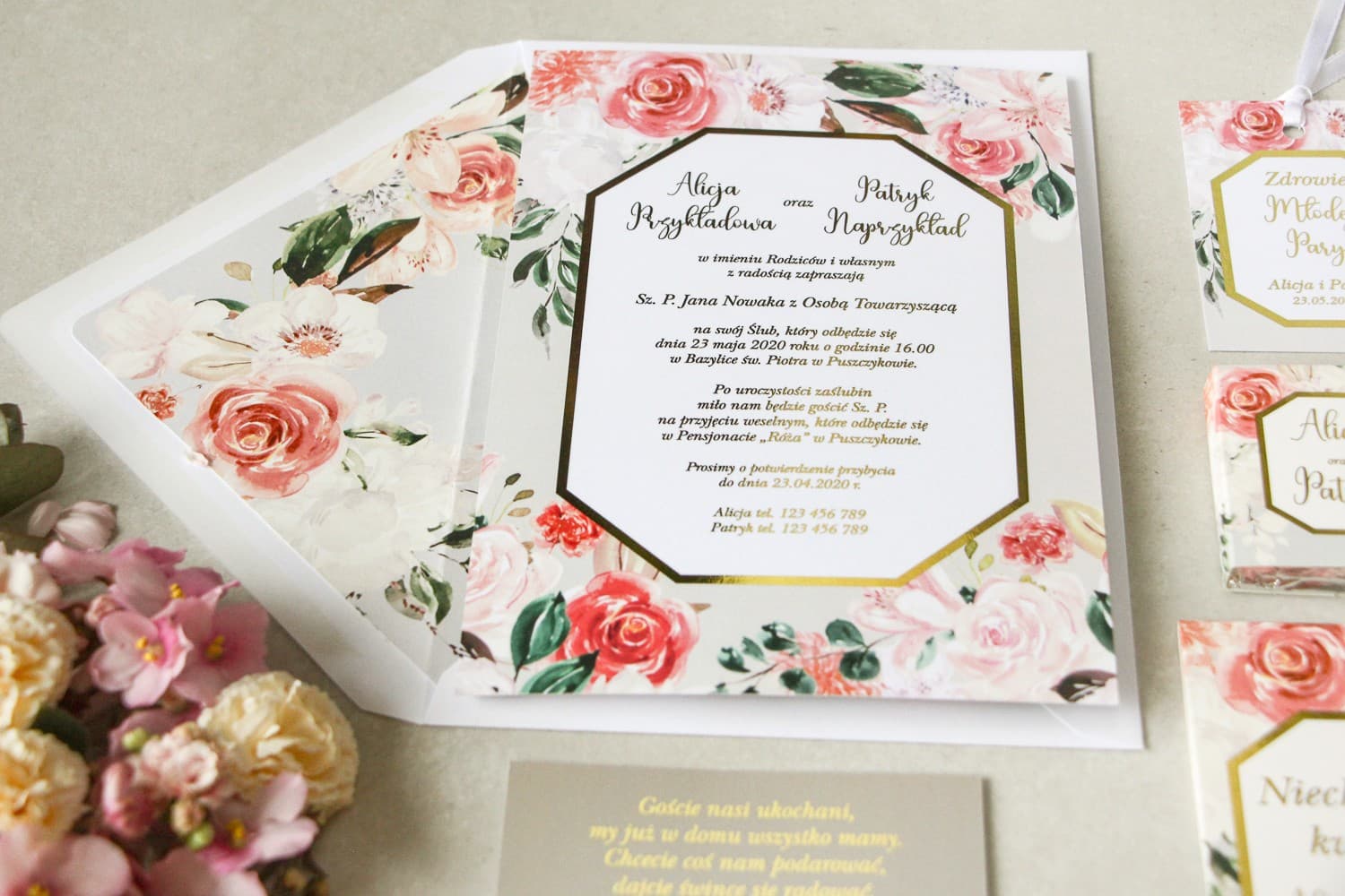Zaproszenia ślubne glamour złocone z różowymi kwiatami – Lotus nr 1 - 2