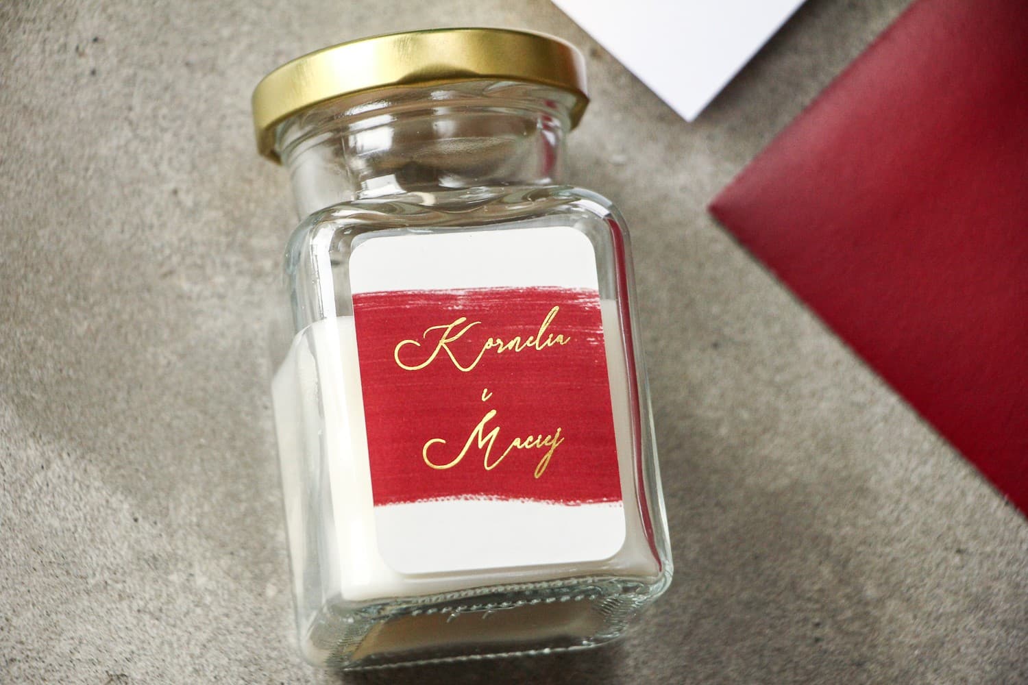 Świeczka Sojowa Verte nr 1 – Podziękowanie dla Gości Bordowe ze Złoceniem