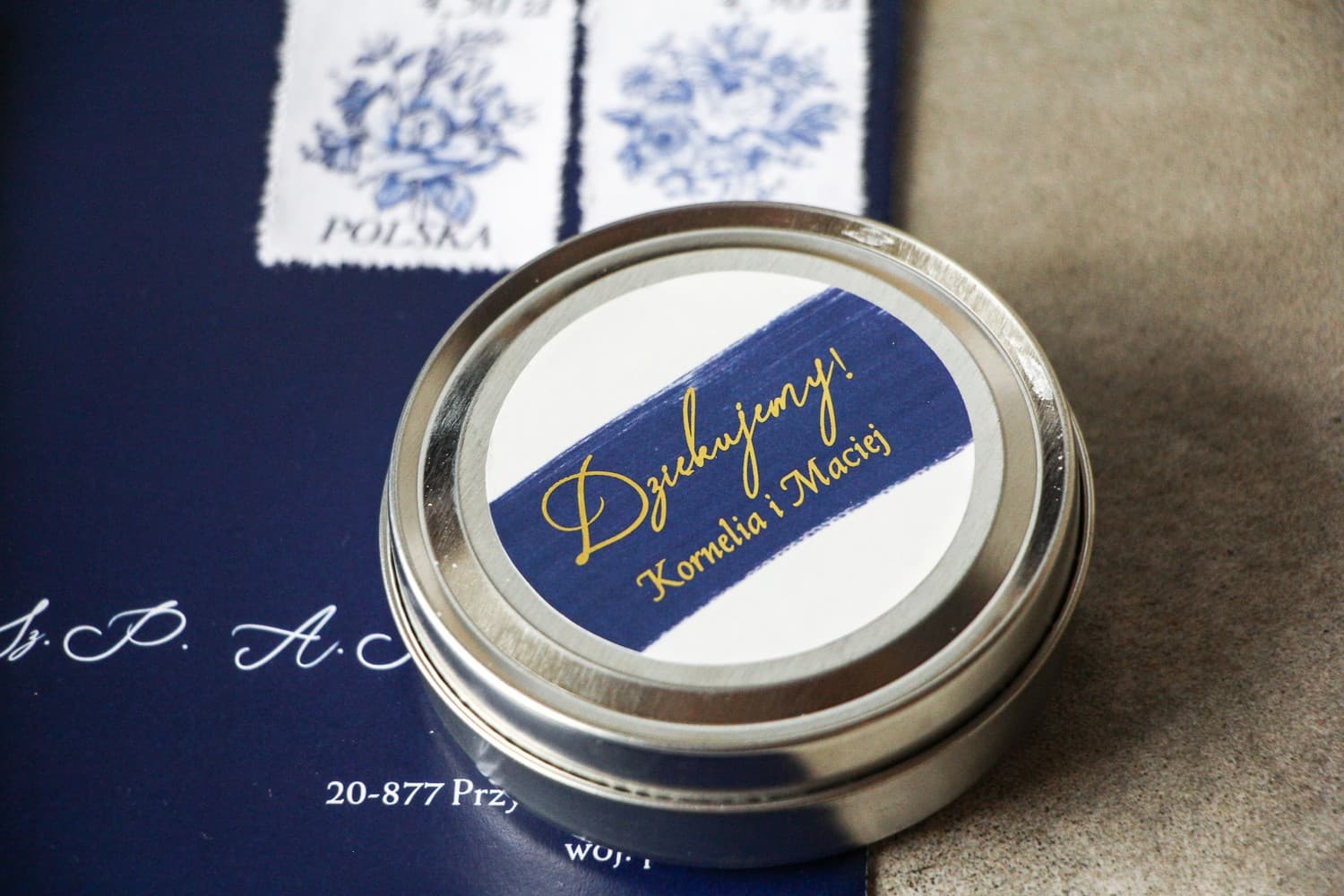 Świeczka Sojowa Verte nr 3 – Podziękowanie dla Gości z Granatową Akwarelą