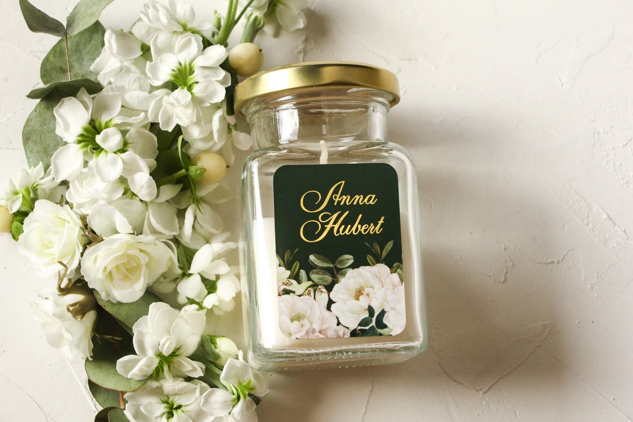 Świeczka Sojowa Szafirowe nr 3 – Złocone Podziękowanie dla Gości z Motywem Piwonii