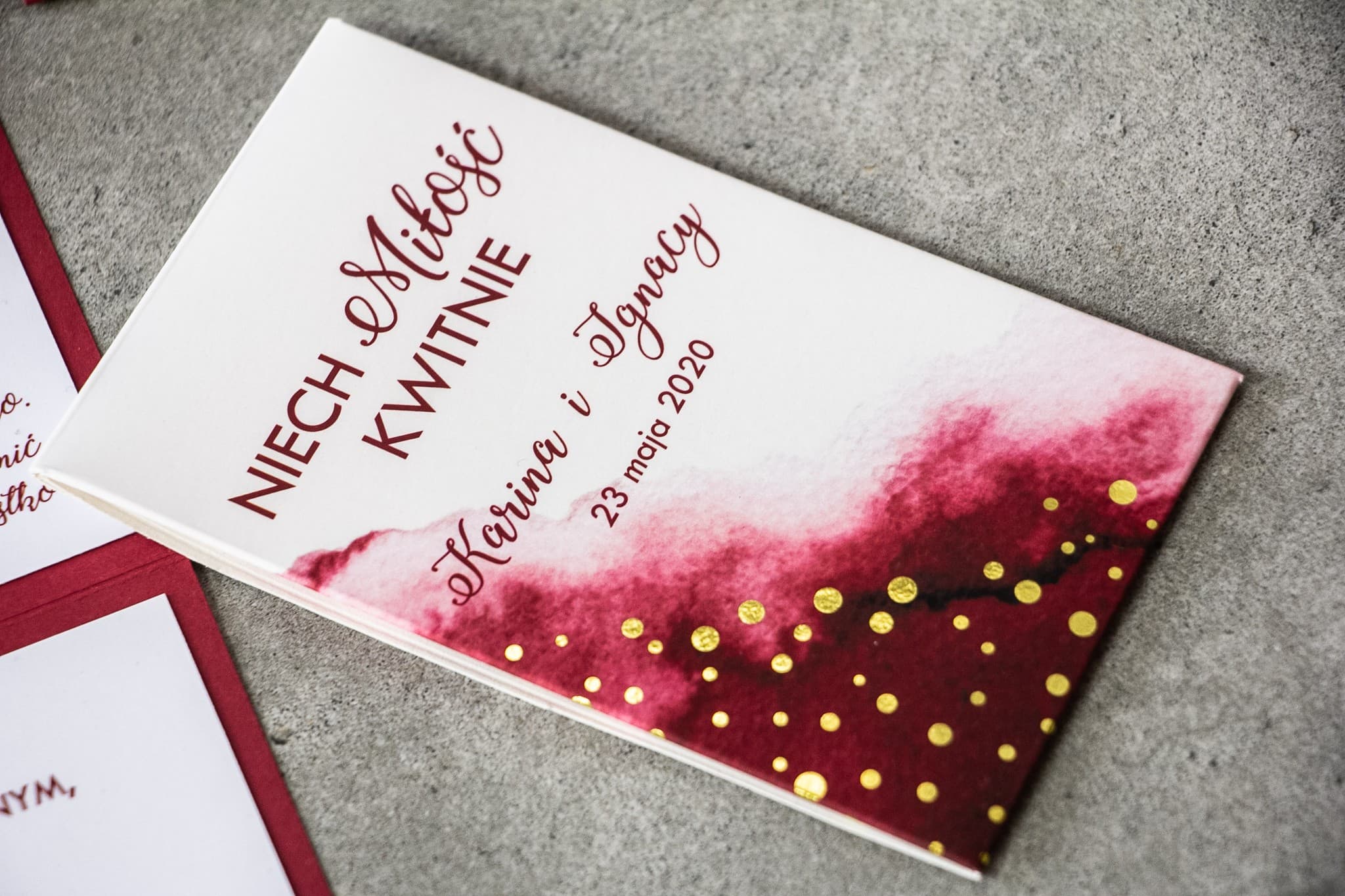 Złocone Podziękowania dla Gości Nasiona Niezapominajki | Upominki Weselne Burgundowe | Bakarto nr 2