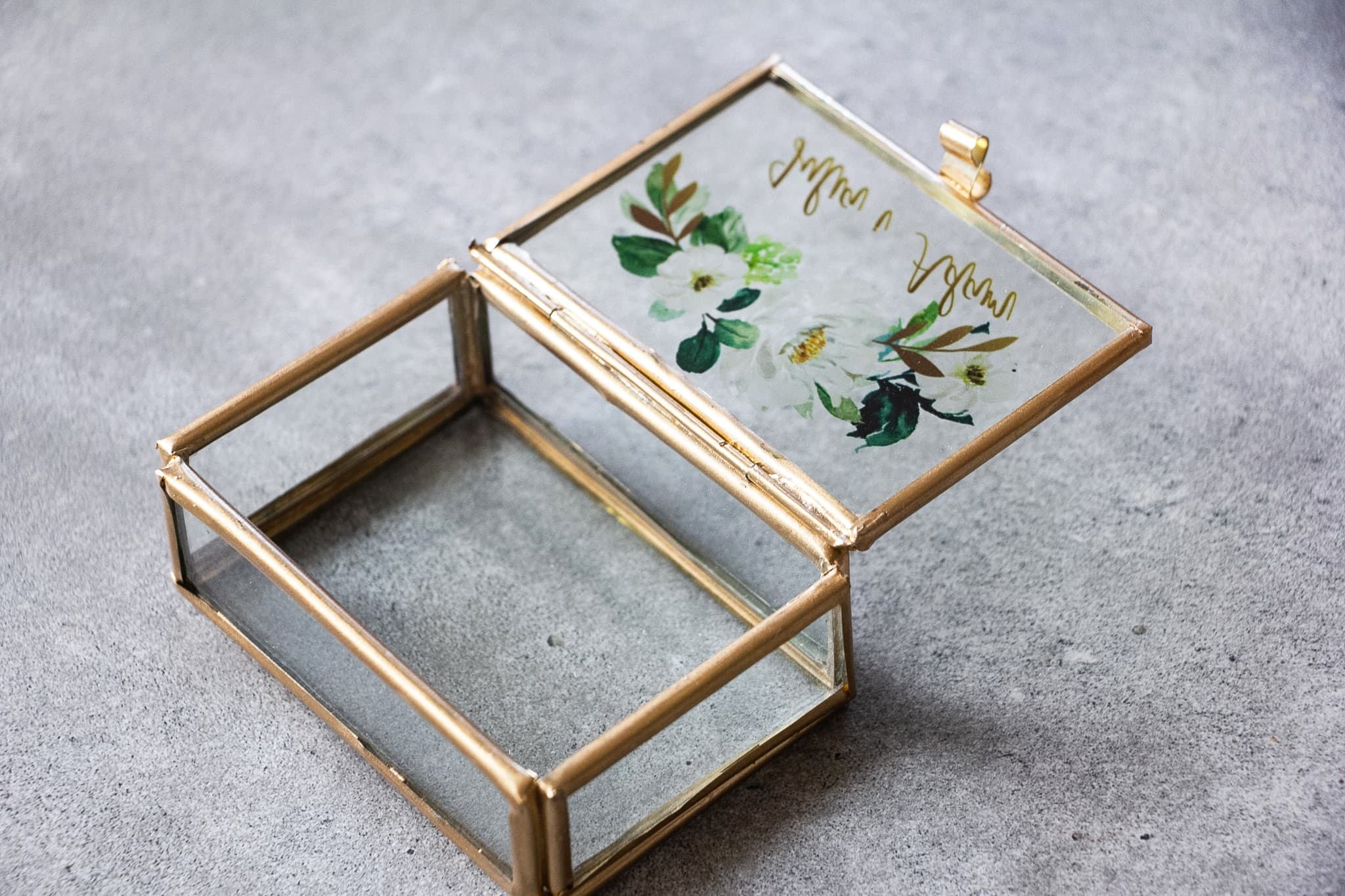 Szklana Szkatułka na Obrączki Glamour Złota | Pudełko Ślubne z Białymi Kwiatami | Rubin nr 1 - 3