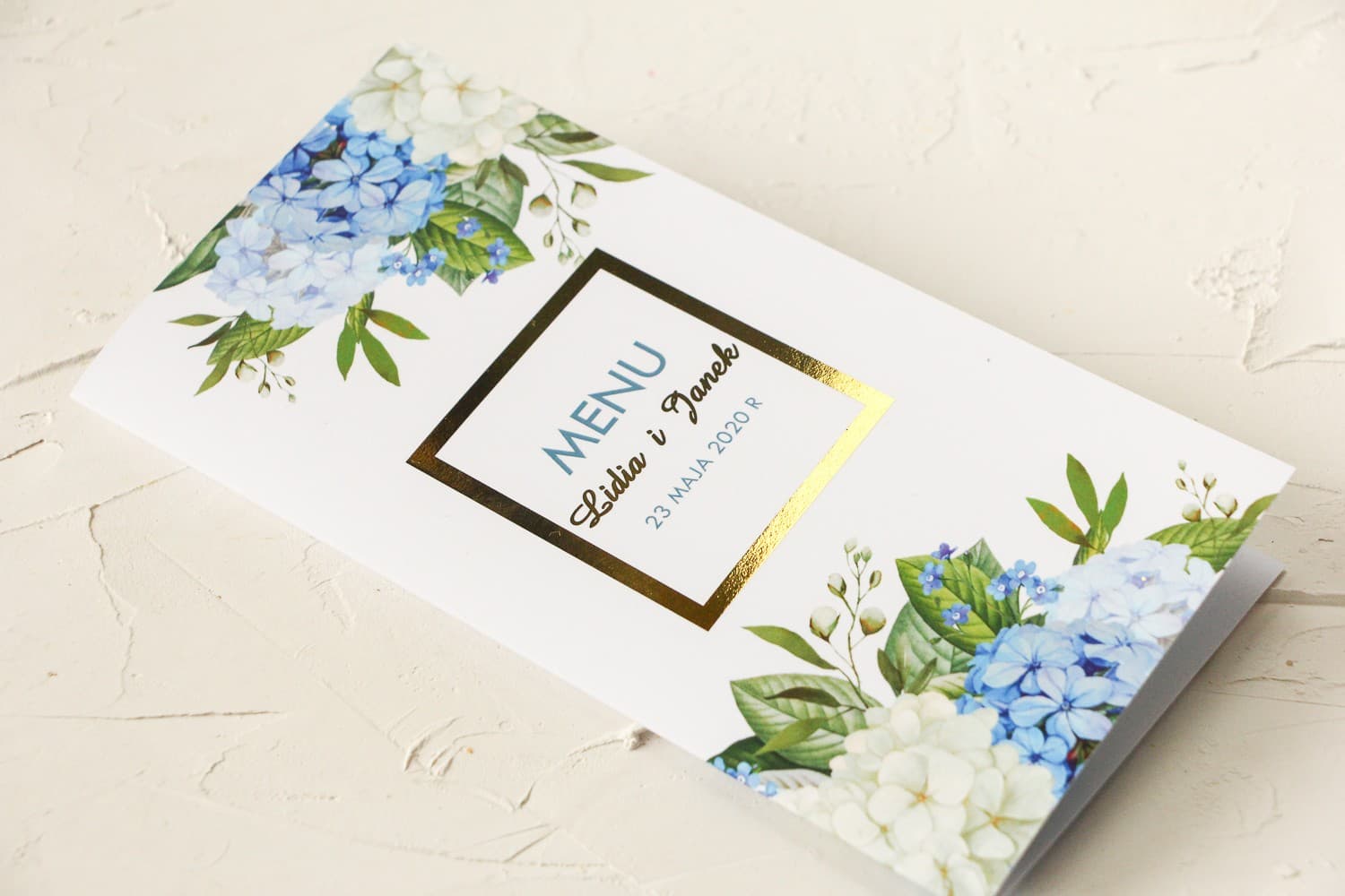 Złocone Menu Weselne z Hortensją, Elegancka Karta Dań na Stół | Menu Ślubne Składane | Avril Nr 1