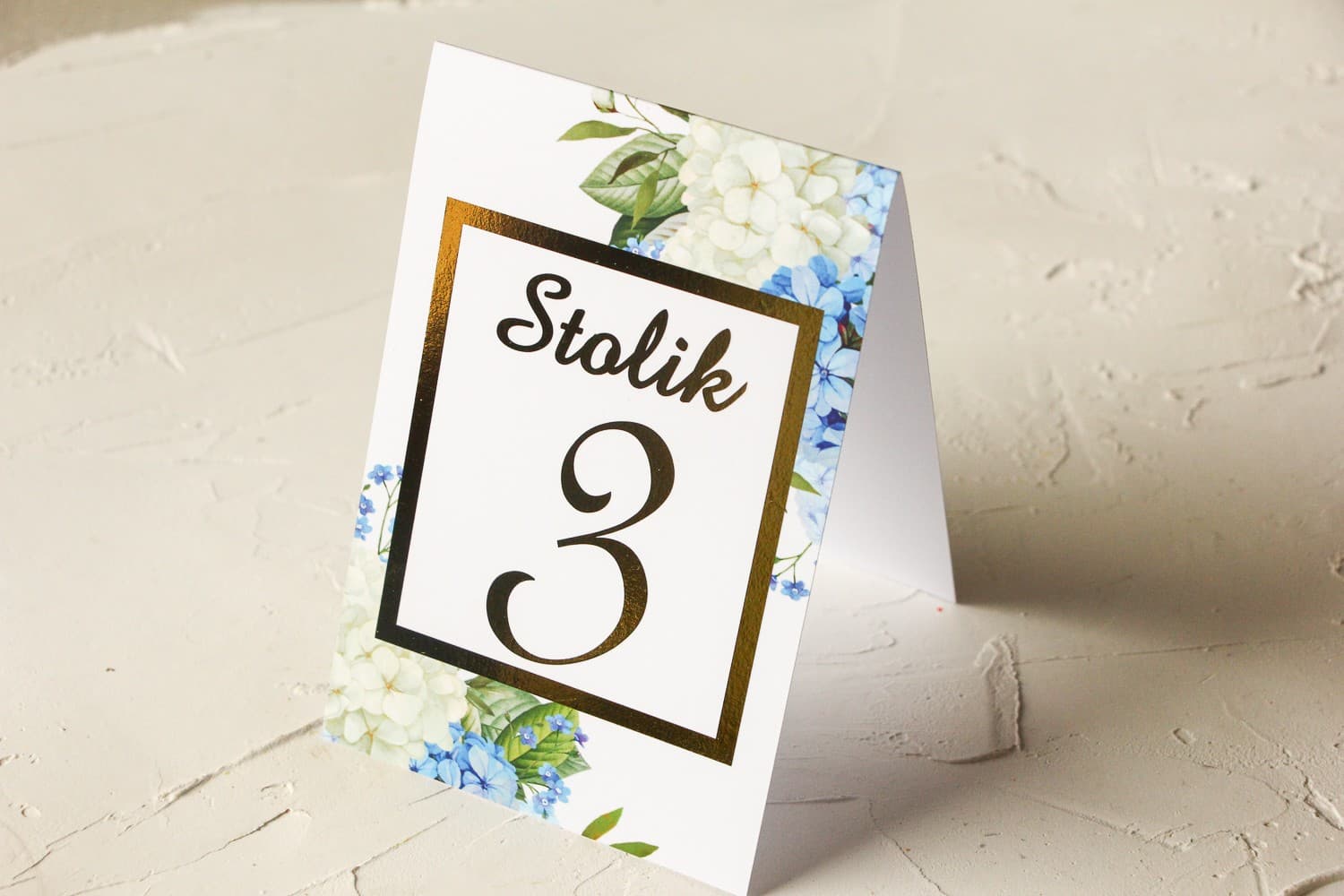 Złocone Numerki na Stół z Hortensją, Eleganckie | Numeracja Stołów Weselnych, Oznaczenia Stołów | Avril nr 1