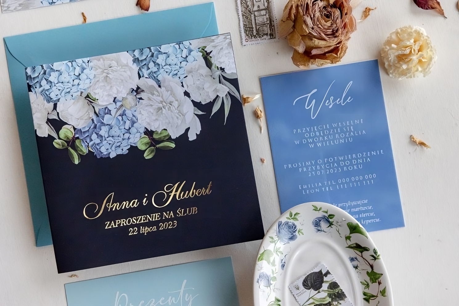 Ile wcześniej daje się zaproszenia na ślub?