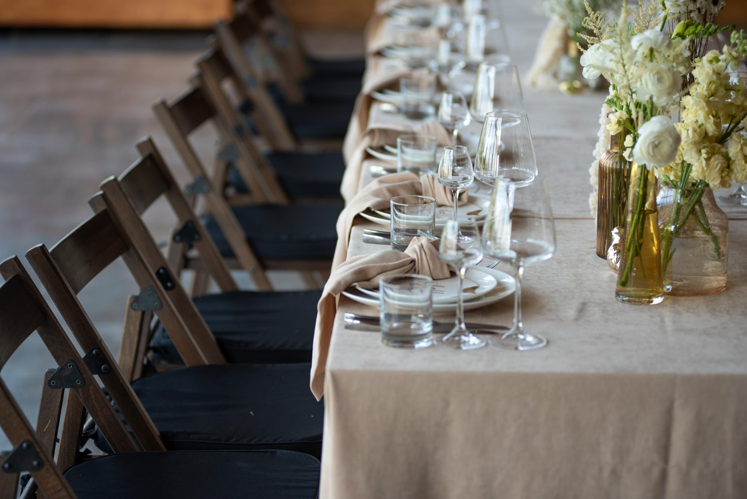 Praktyczne wskazówki dotyczące rozmieszczenia gości weselnych